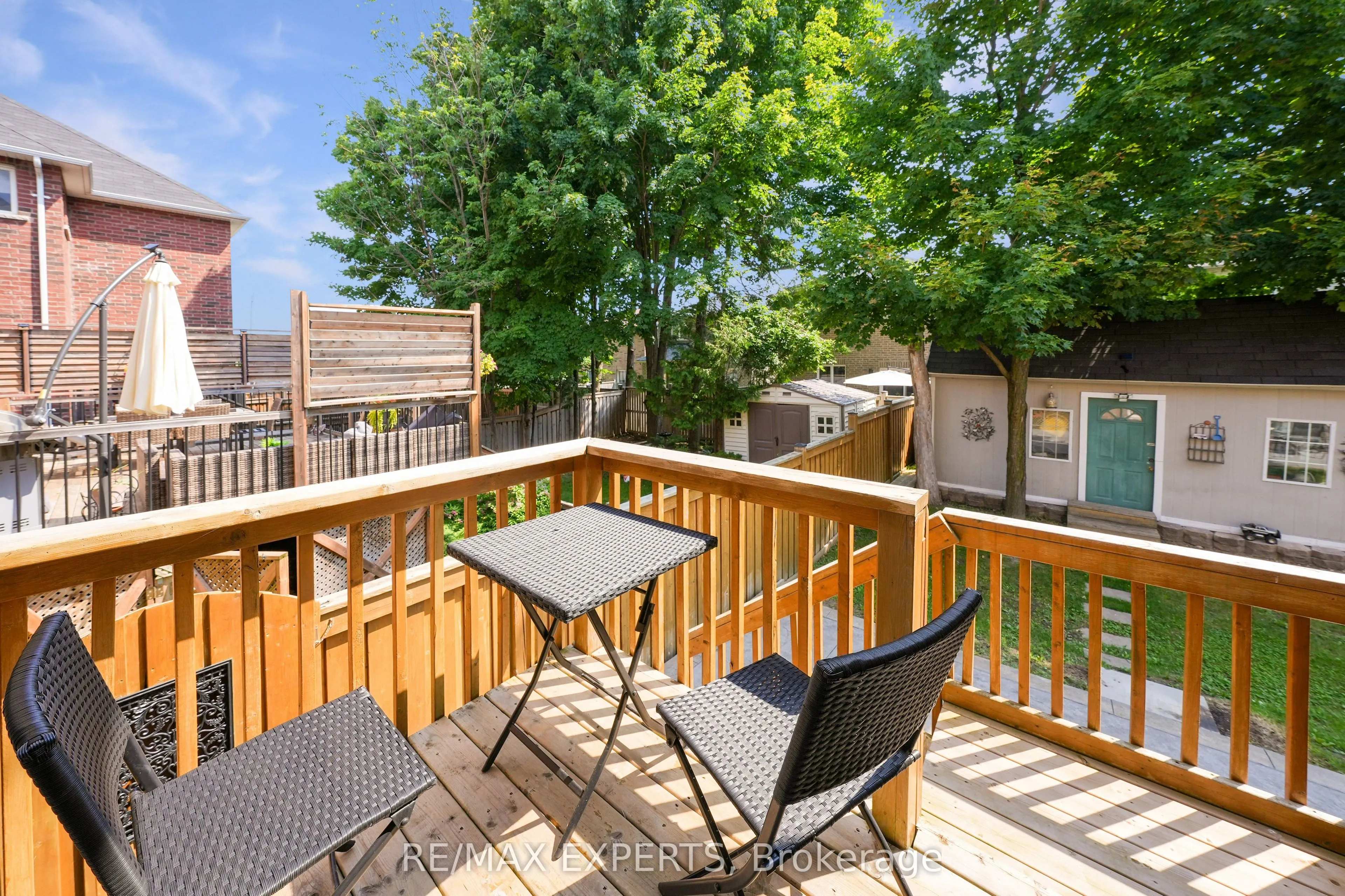 2190 Dawson Crescent