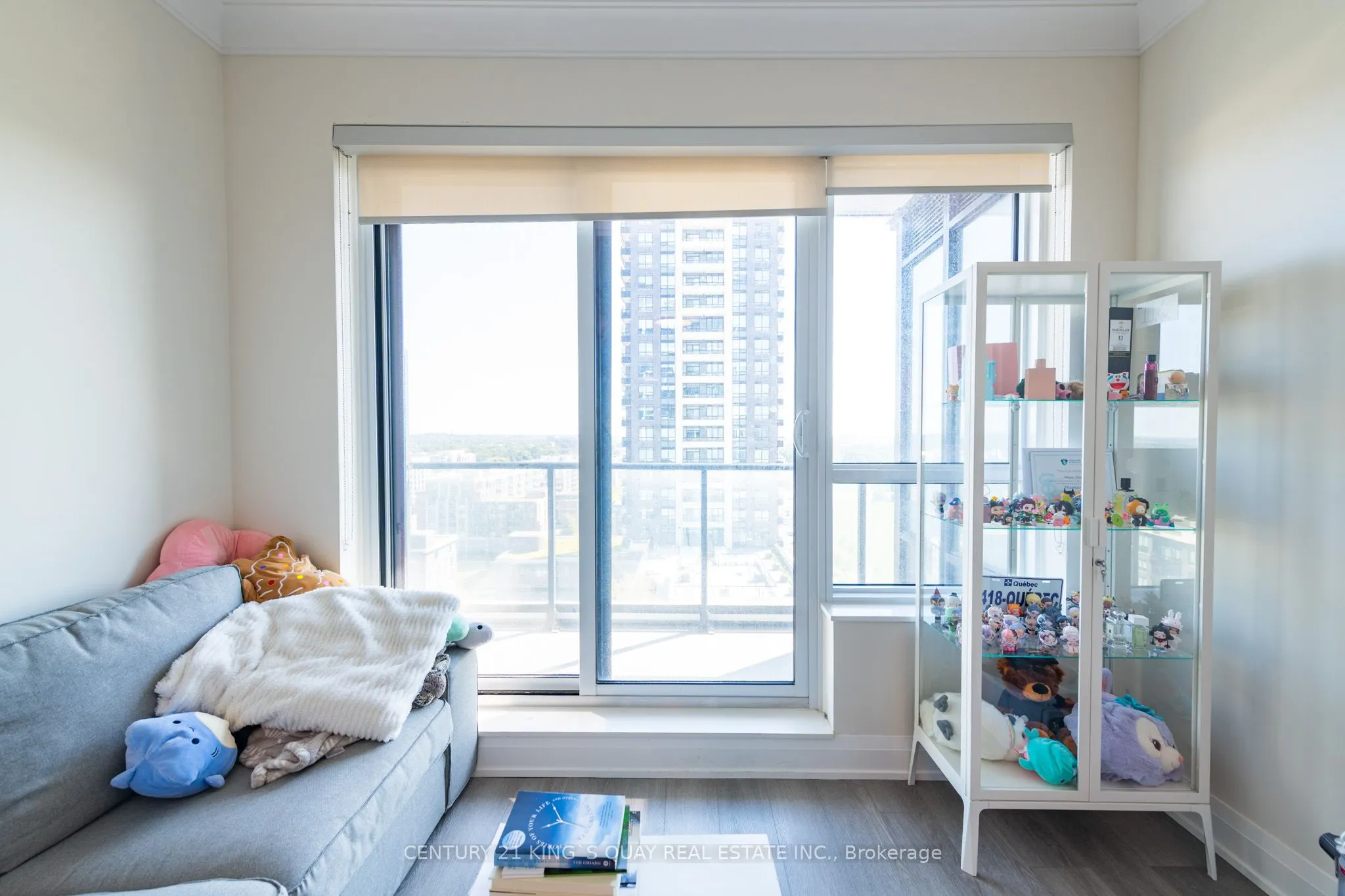 18 Water Walk Drive, #1702