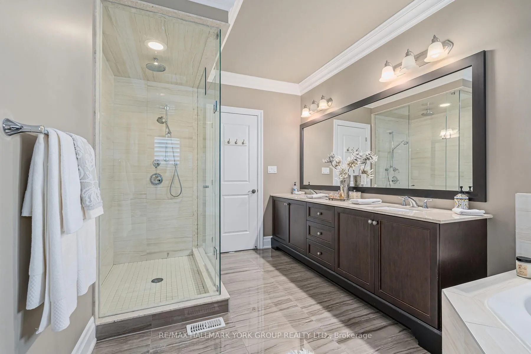 111 Robert Berry Crescent