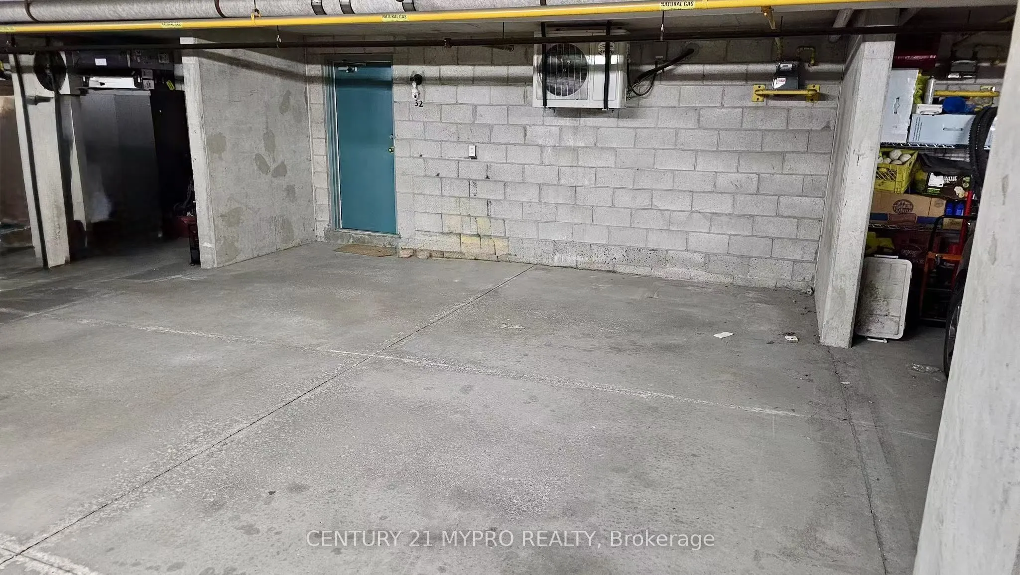 735 New Westminster Drive, #32