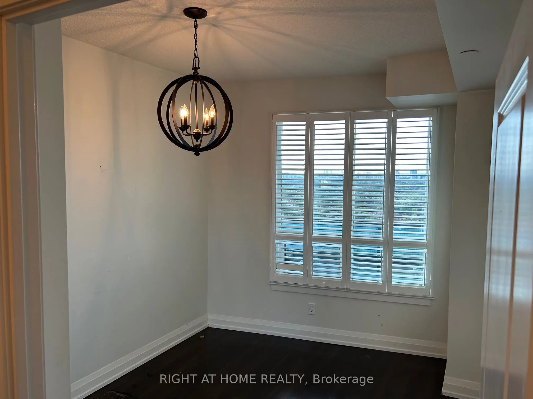 7161 Yonge Street, #2123