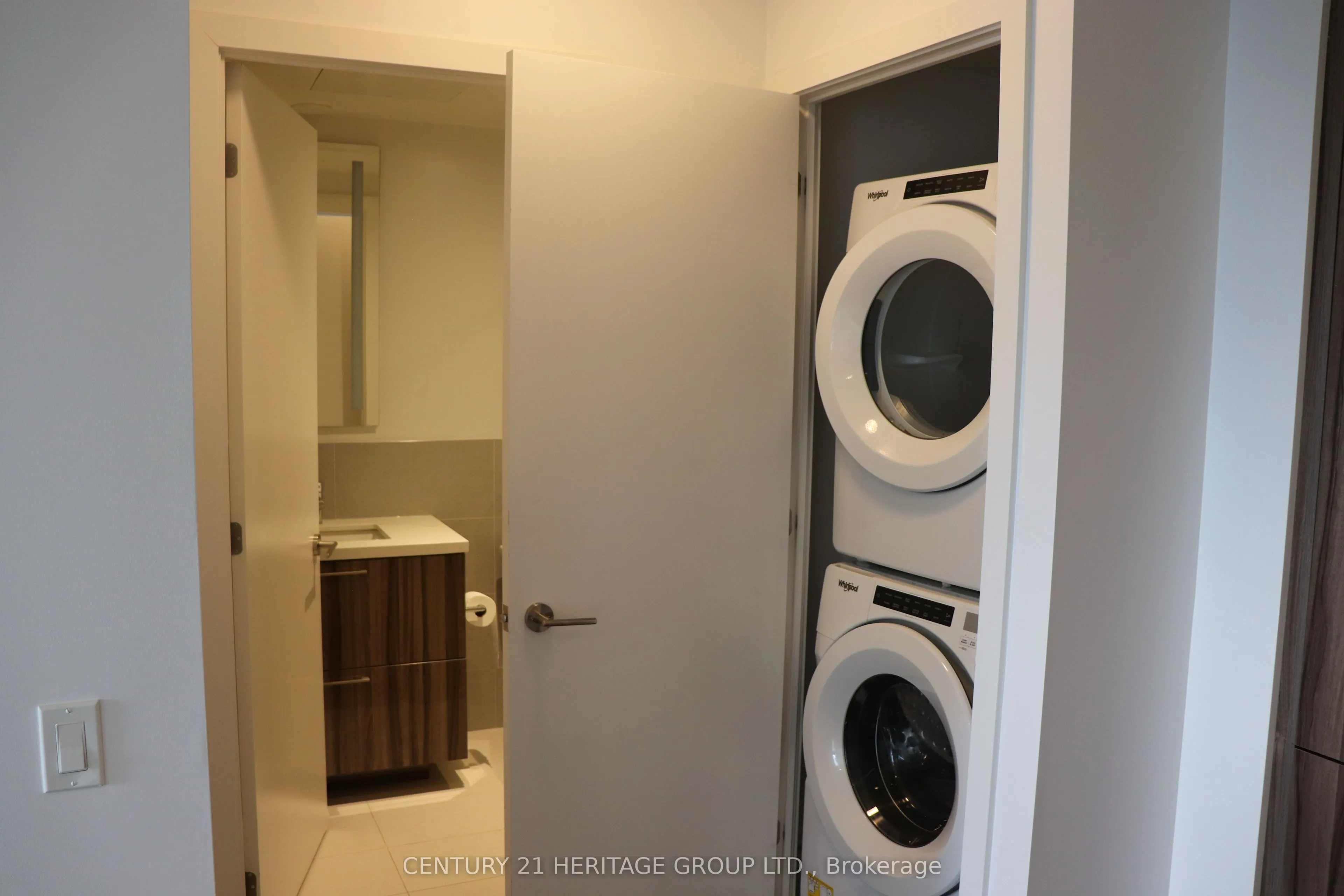 1 Grandview Avenue, #2109