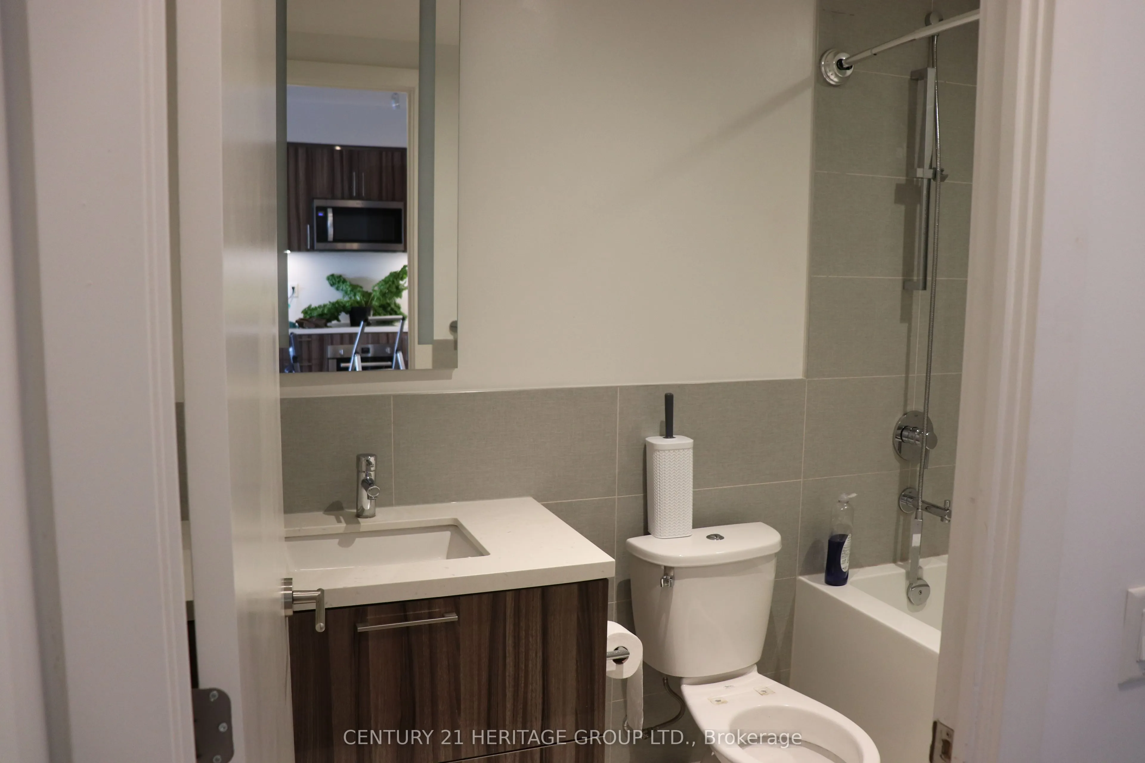 1 Grandview Avenue, #2109