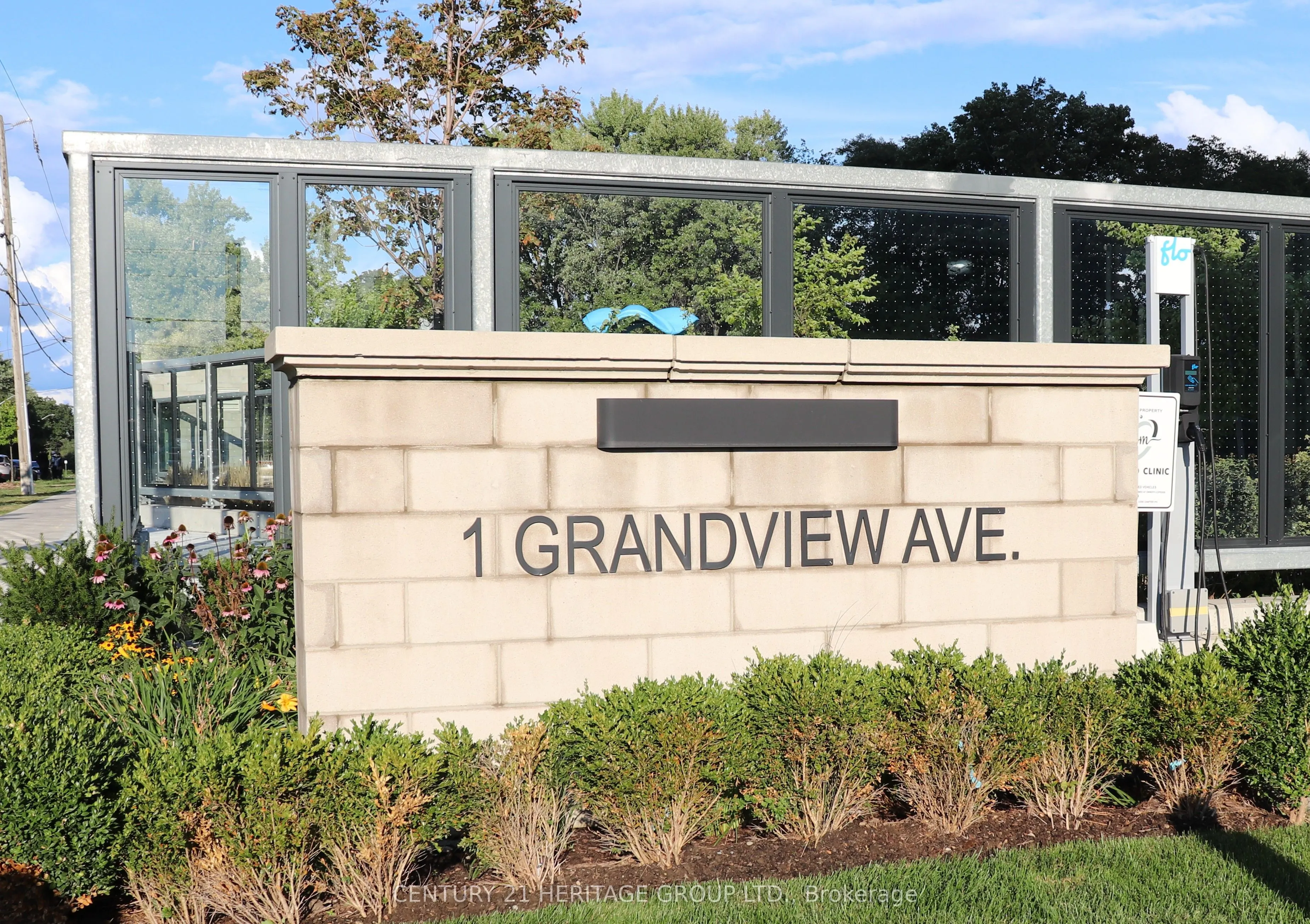 1 Grandview Avenue, #2109