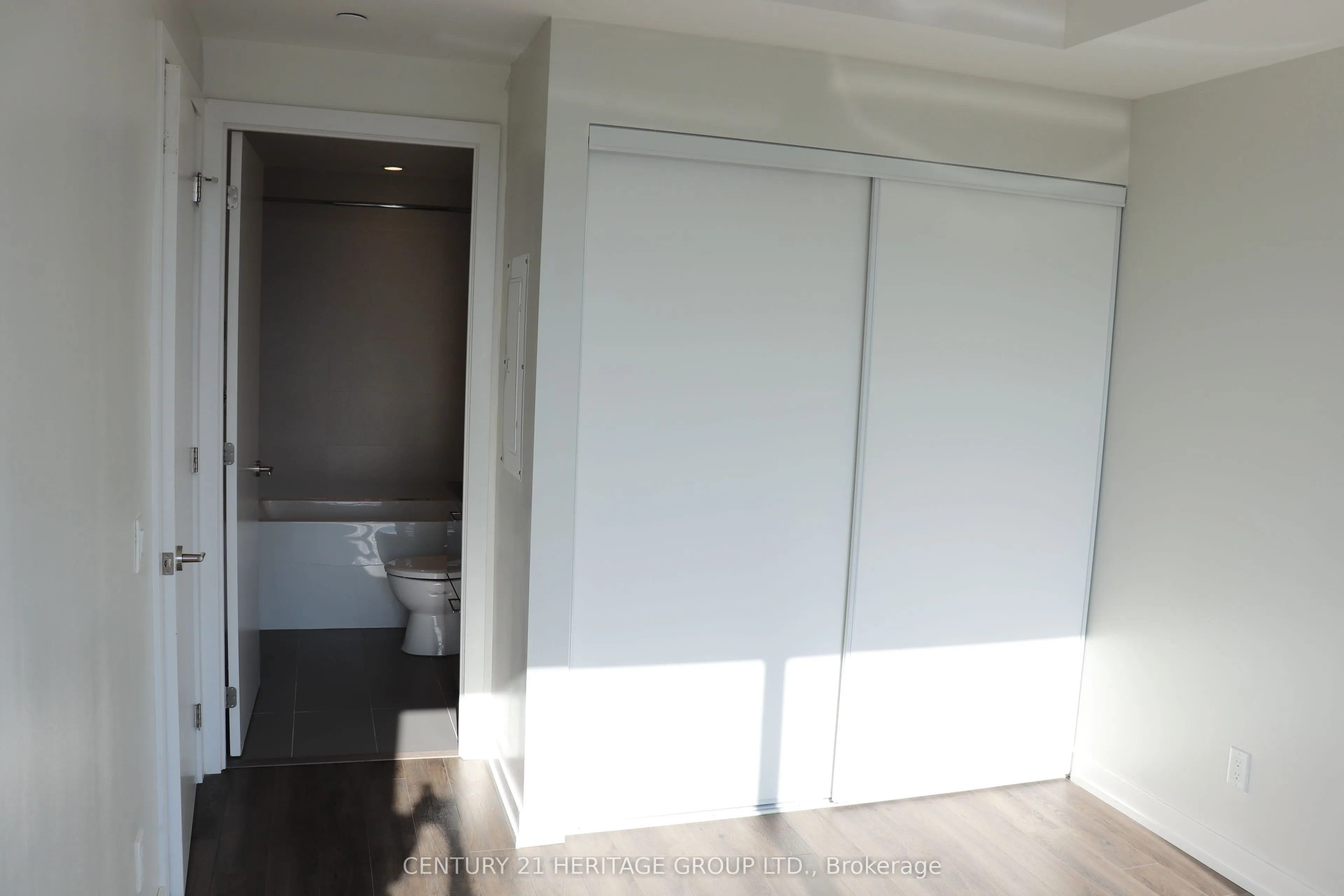 1 Grandview Avenue, #2109