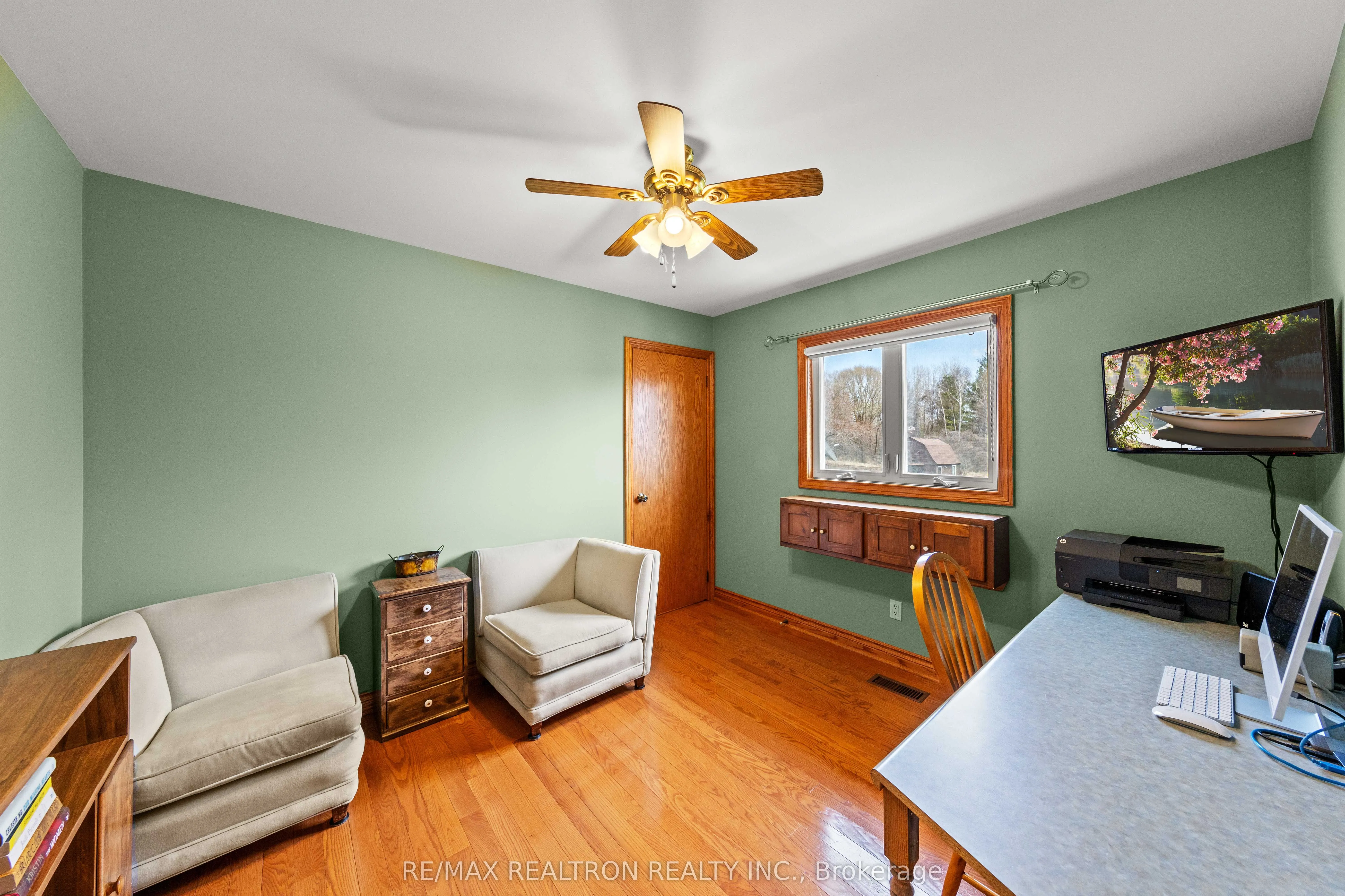 593 Simcoe Road