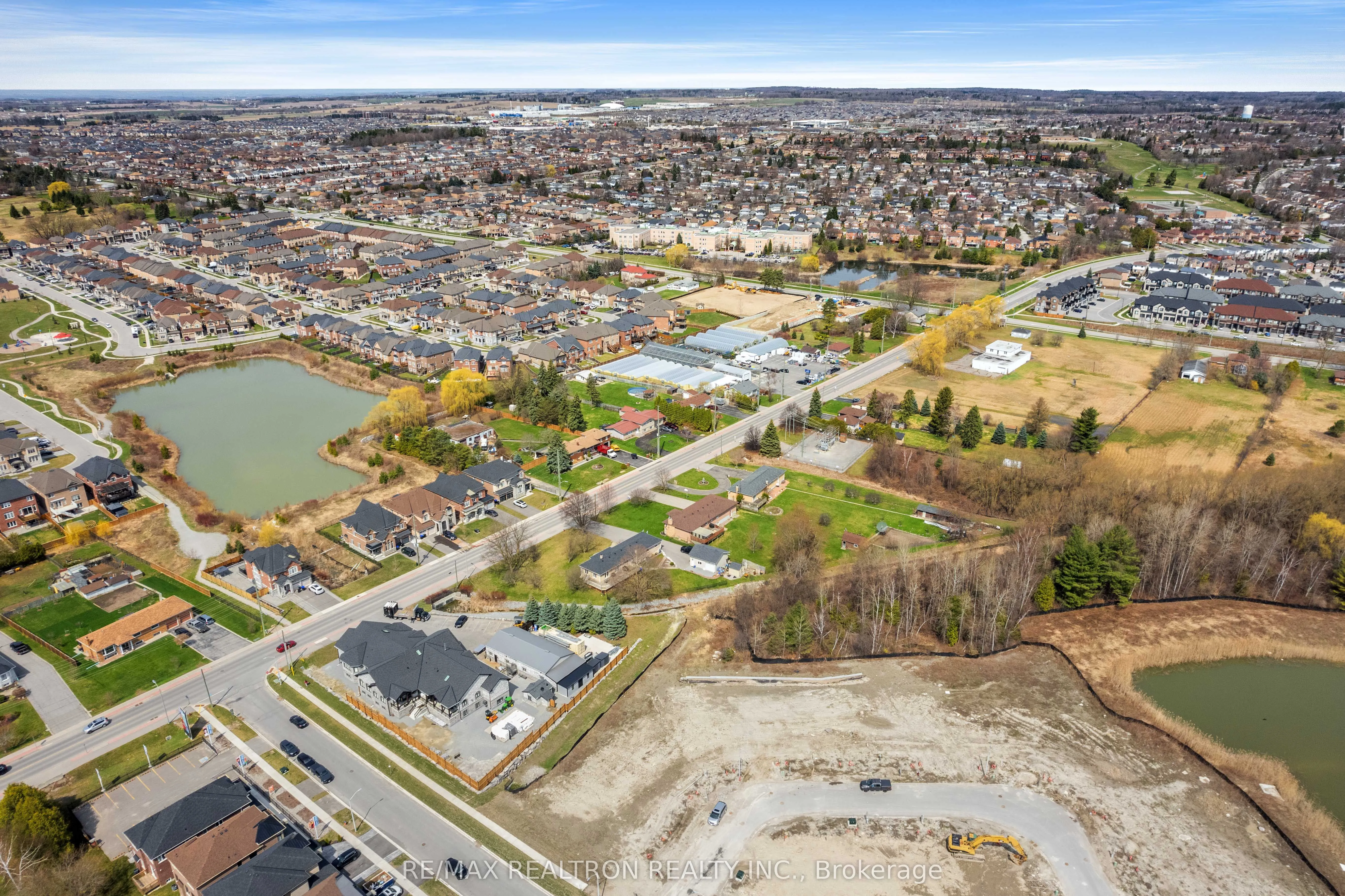 593 Simcoe Road