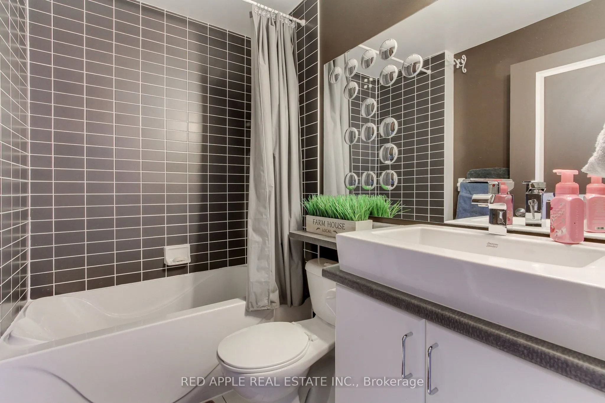 7730 Kipling Avenue E, #509