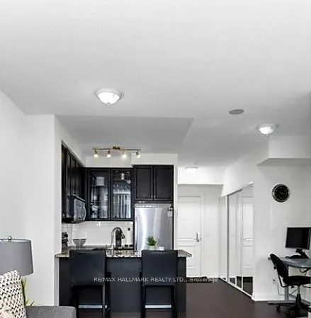 9245 Jane Street, #1214