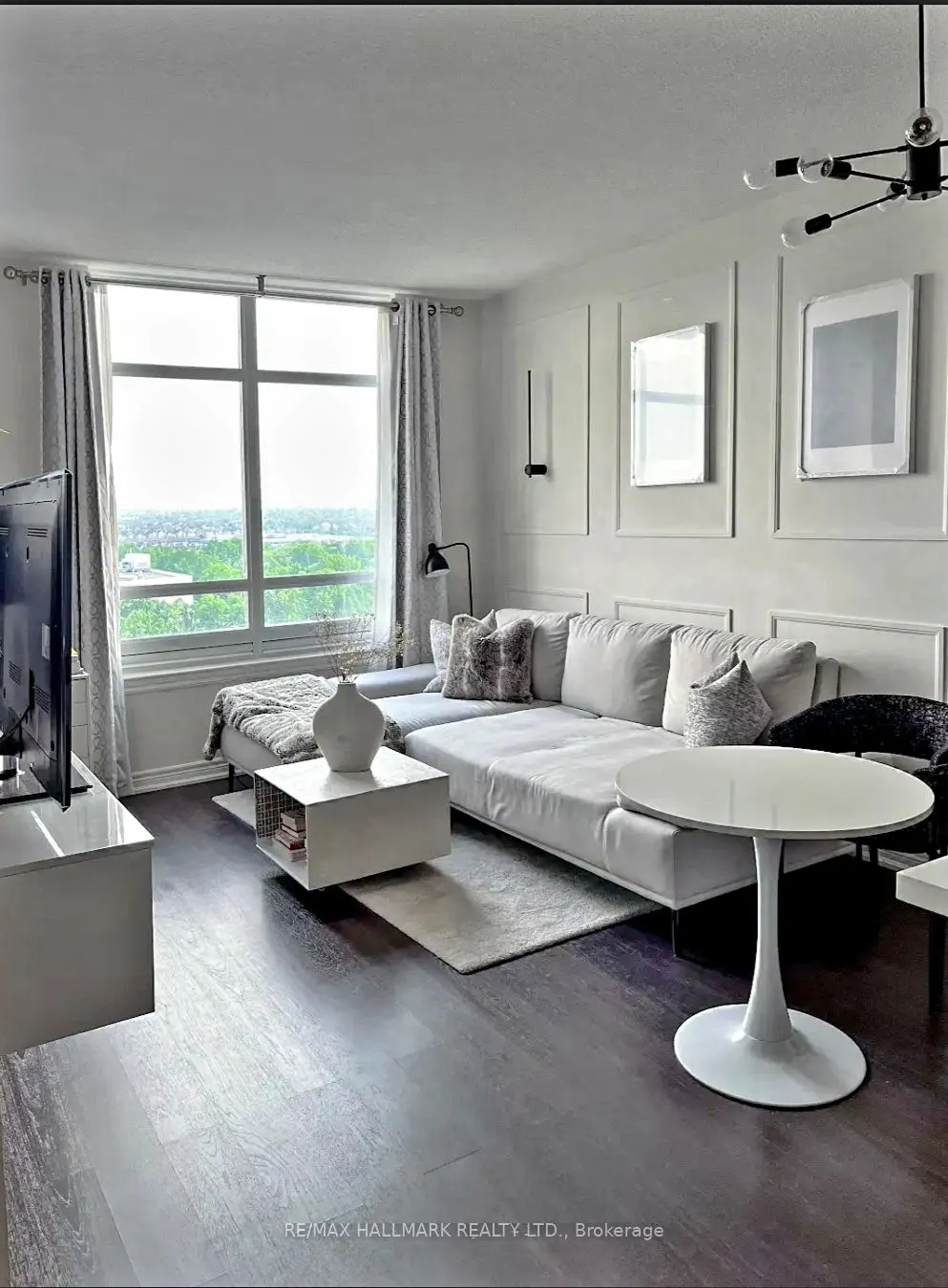 9245 Jane Street, #1214