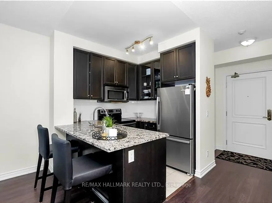 9245 Jane Street, #1214