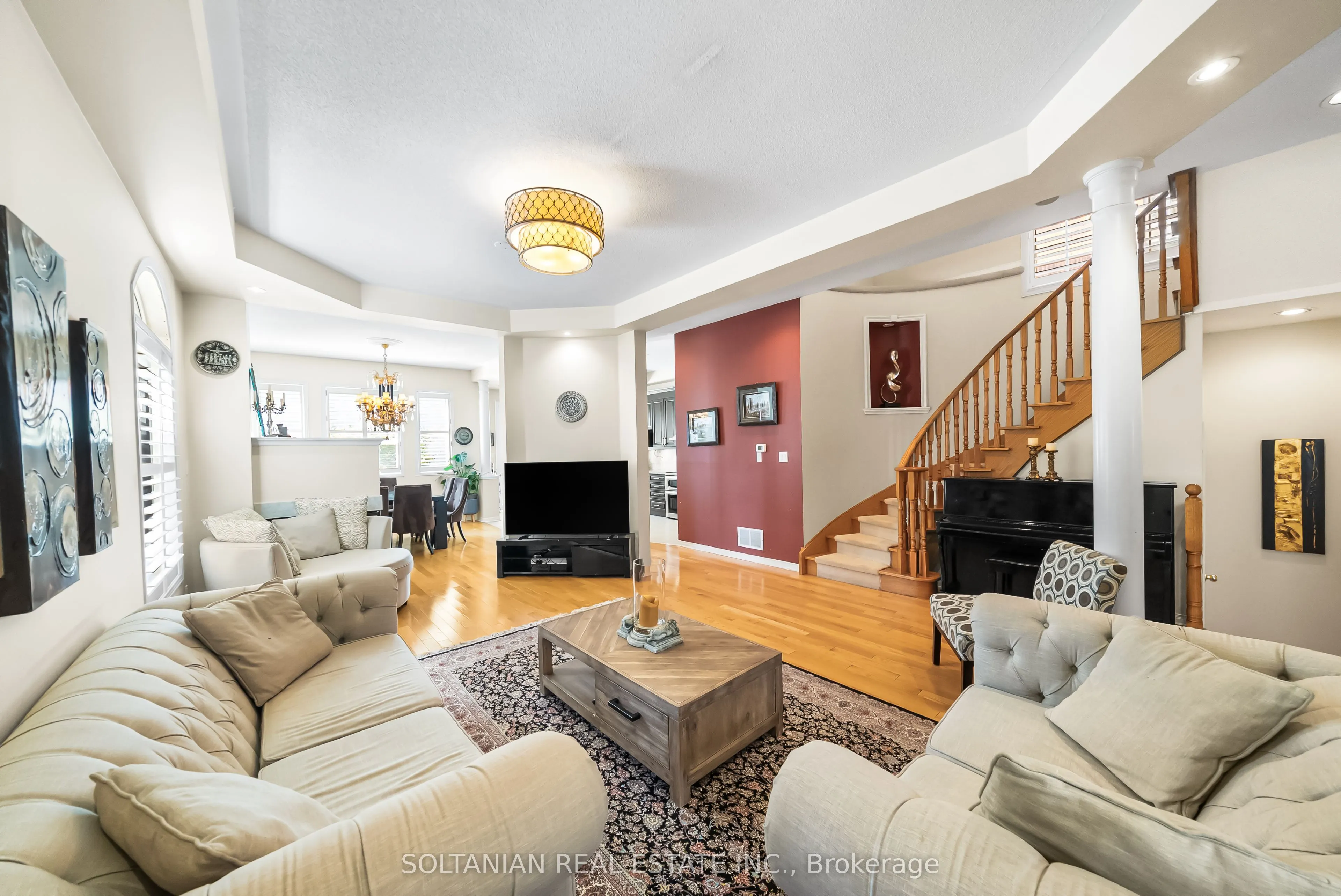 242 Frank Endean Road