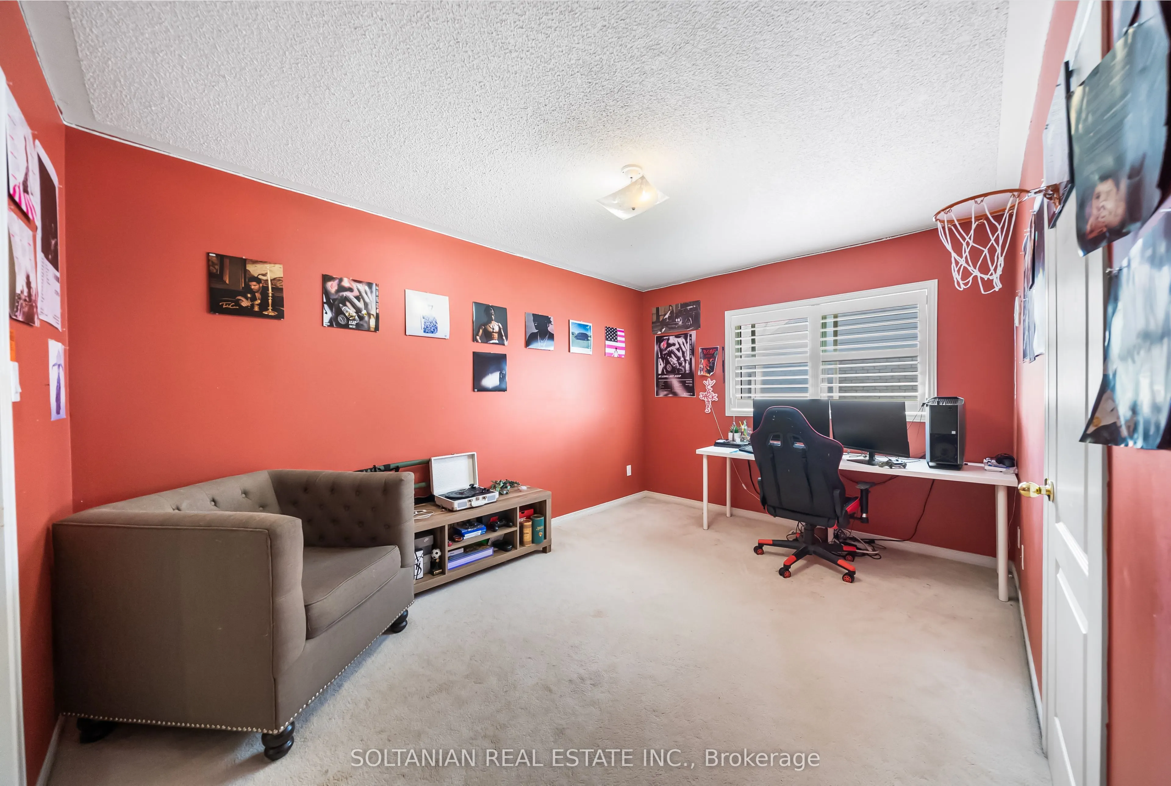 242 Frank Endean Road