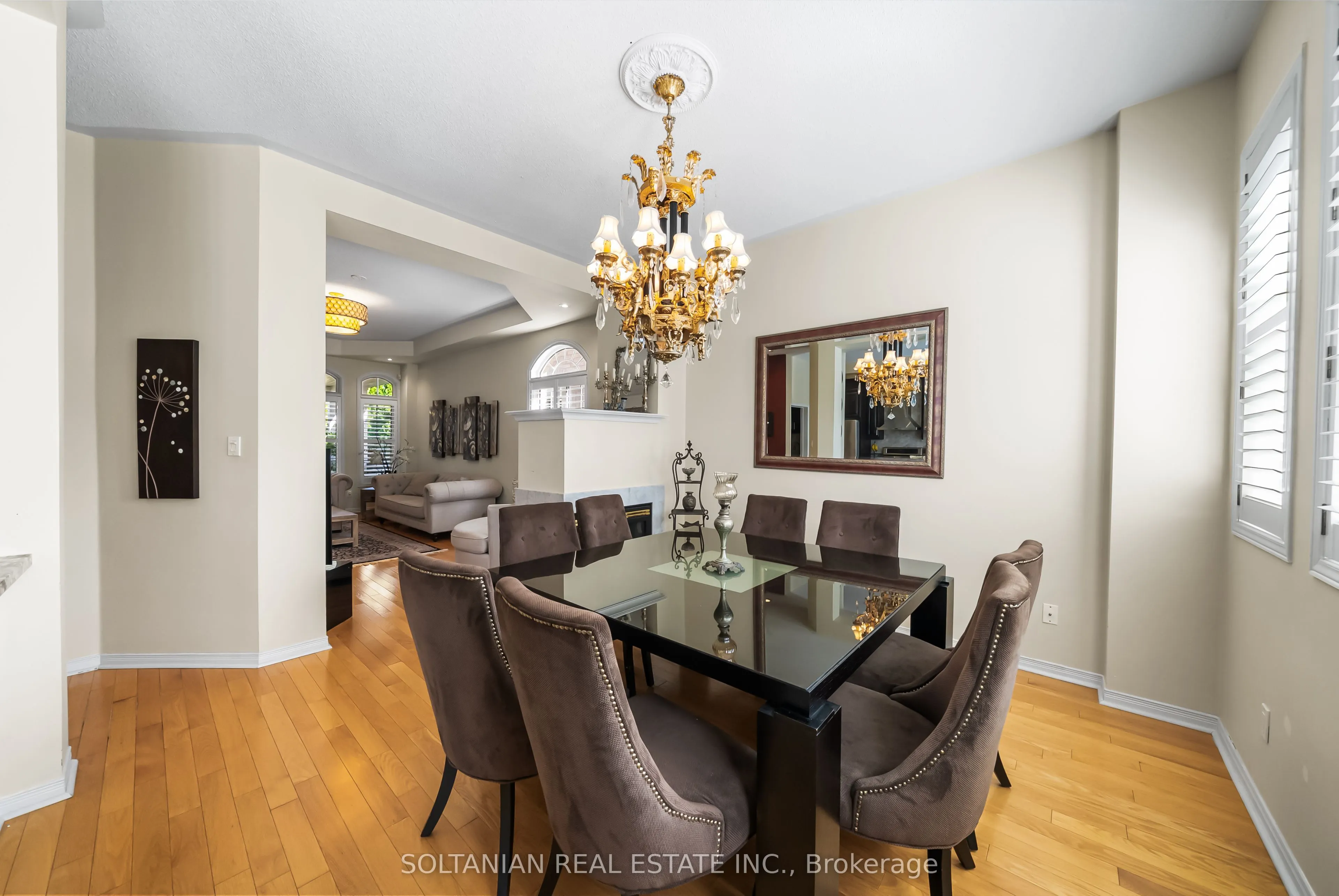 242 Frank Endean Road