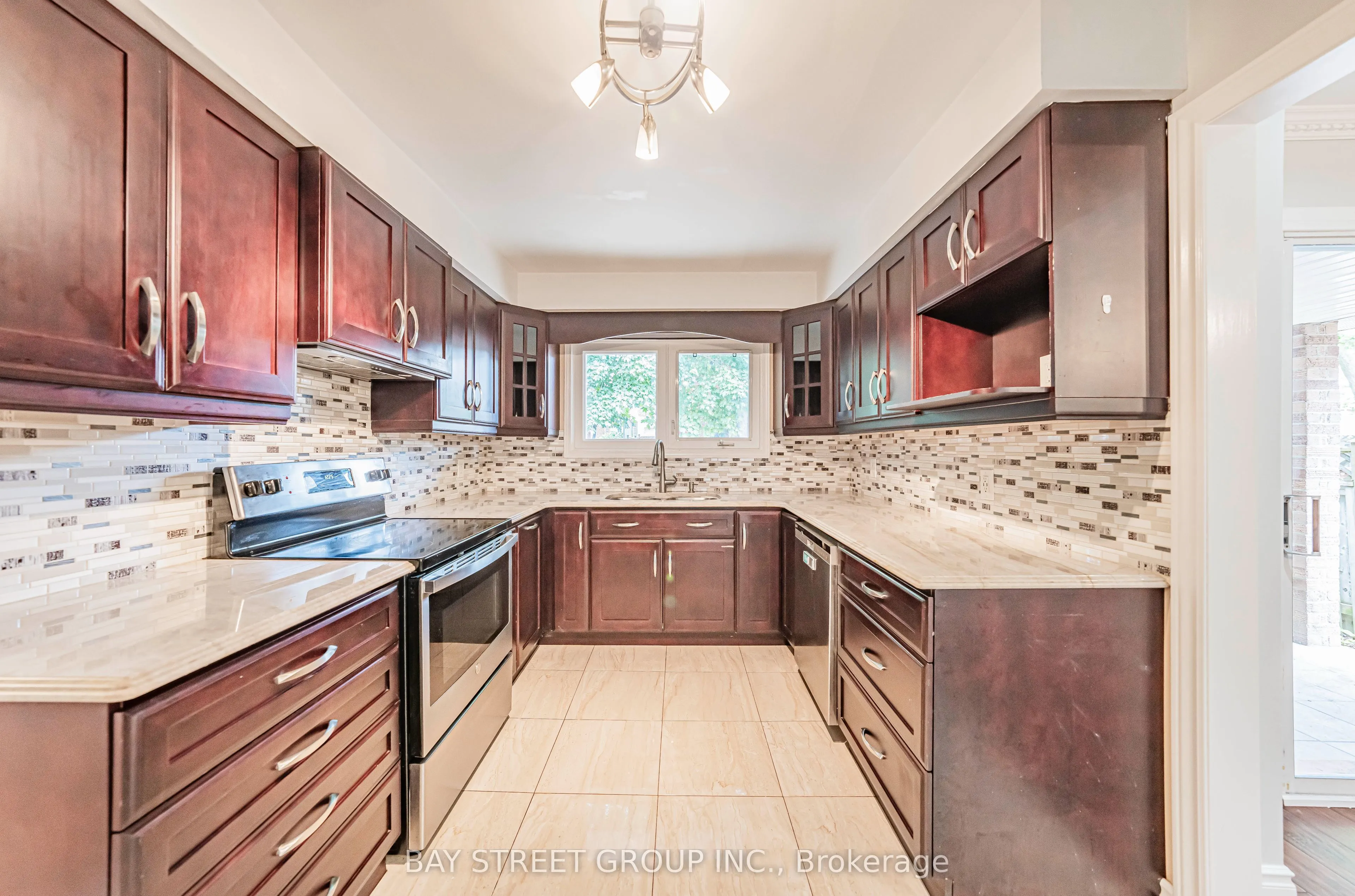 547 Raymerville Drive