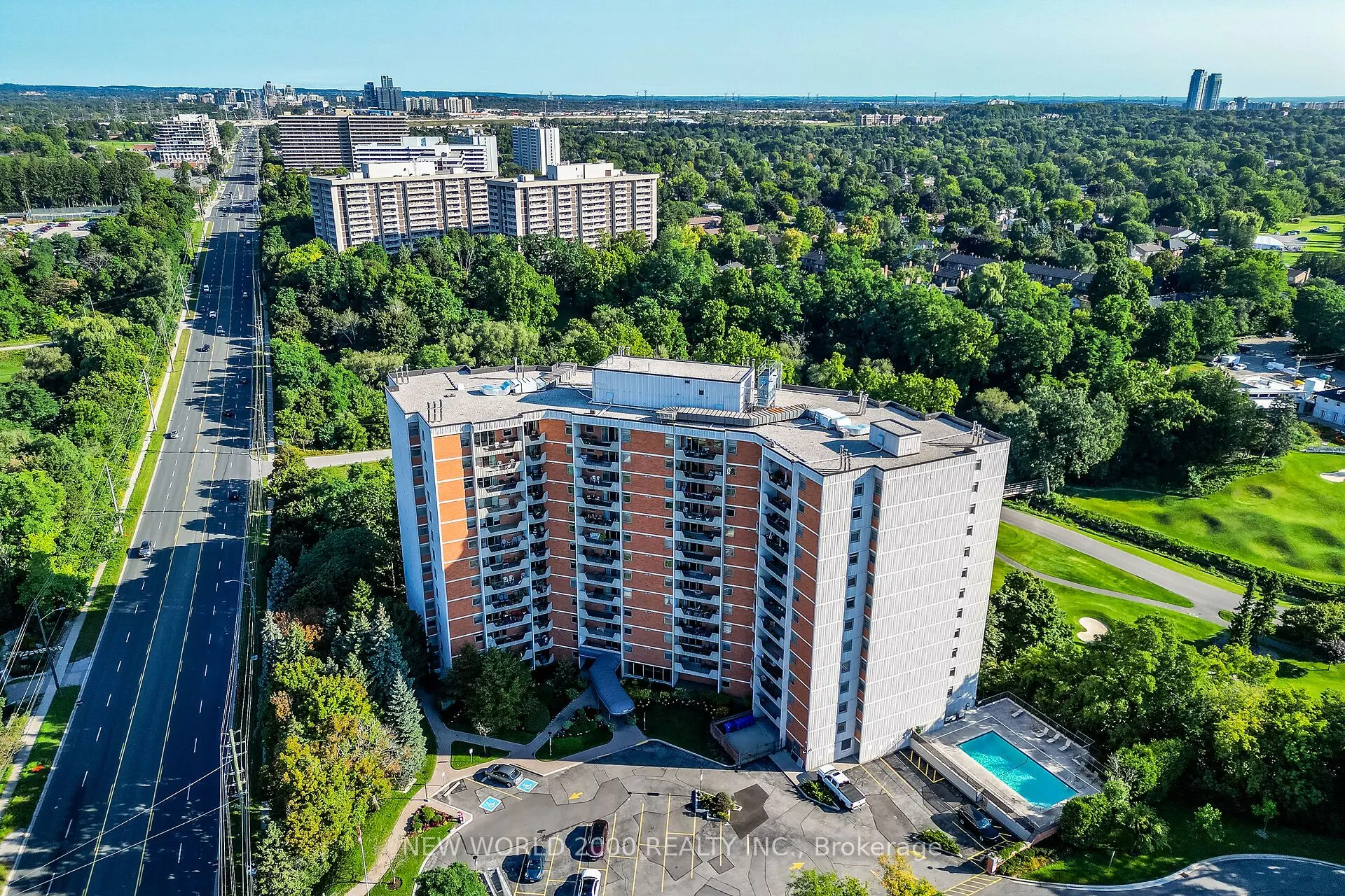 7811 Yonge Street, #410