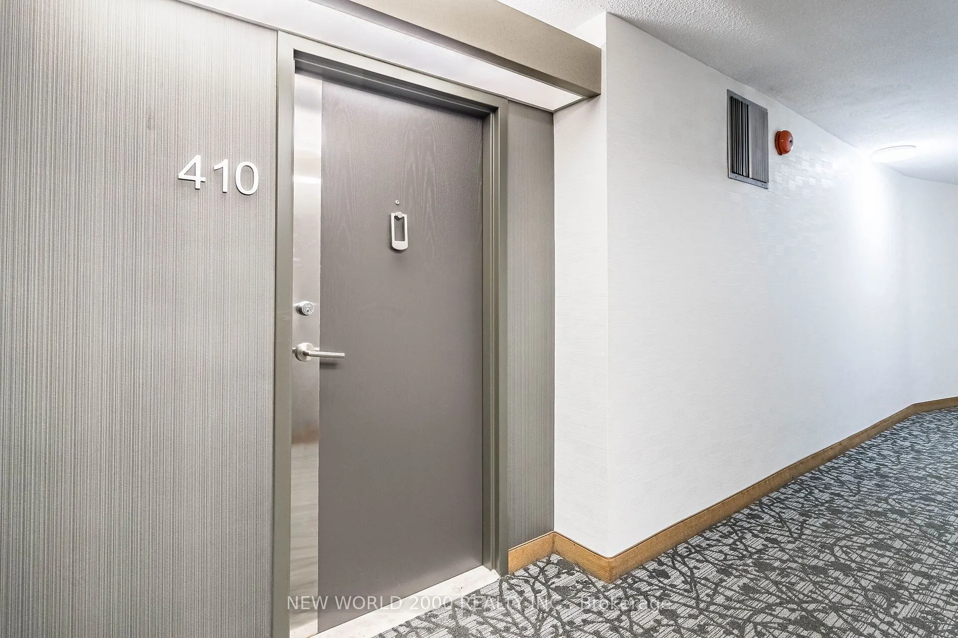 7811 Yonge Street, #410