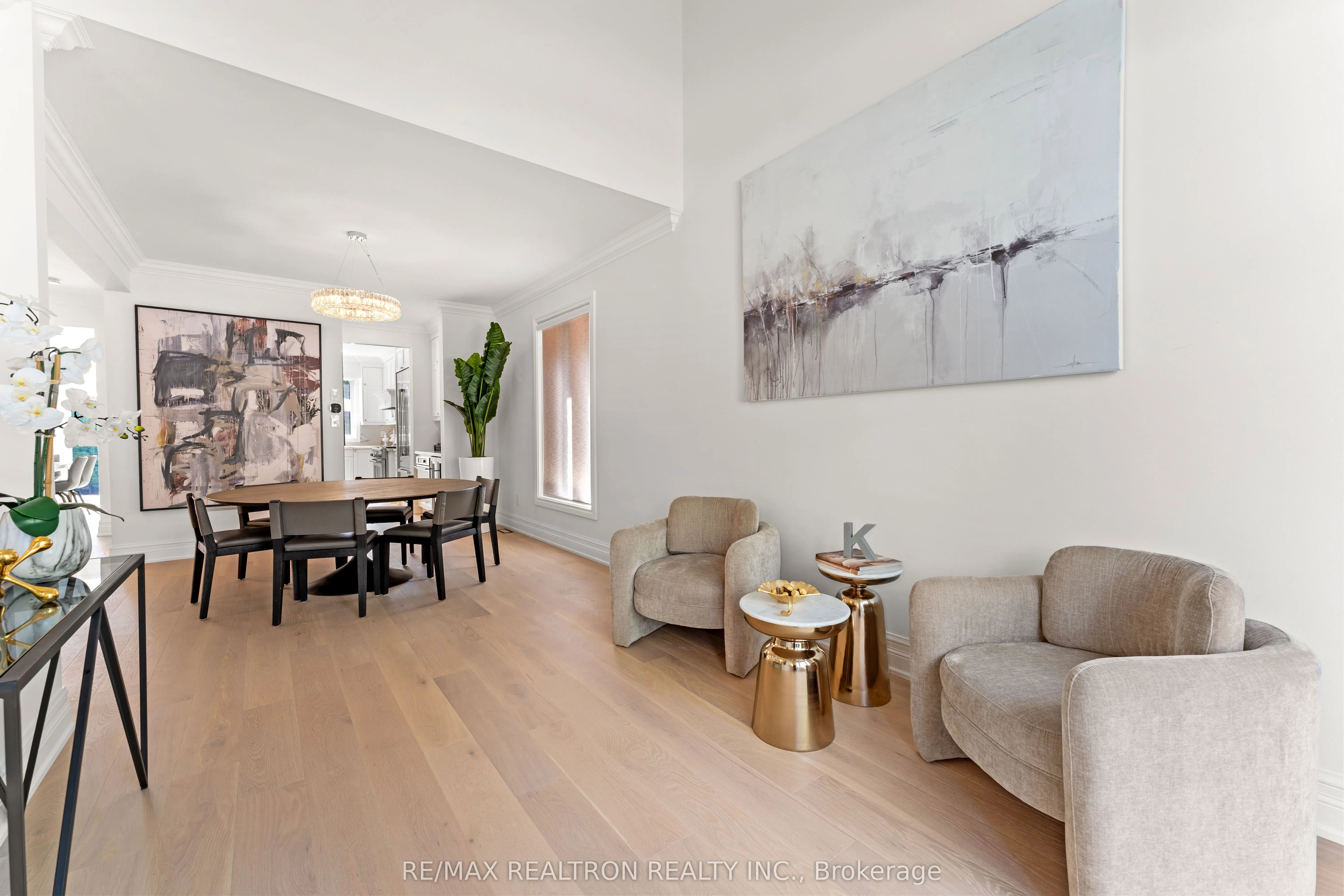 43 Basie Gate