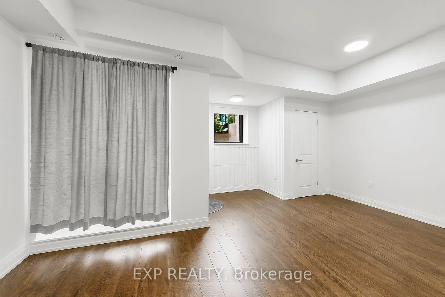 5299 Highway 7 Street, #101