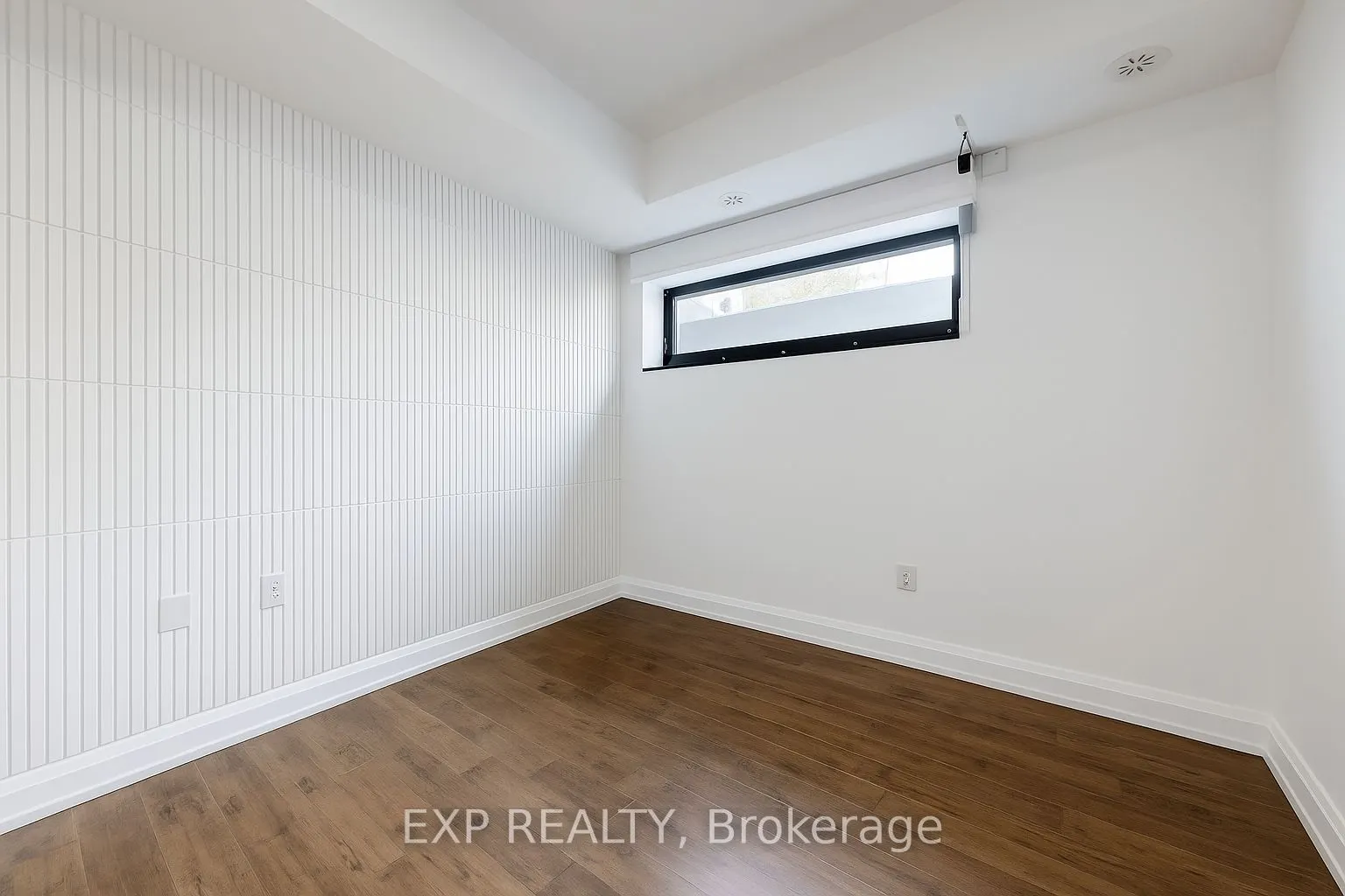 5299 Highway 7 Street, #101