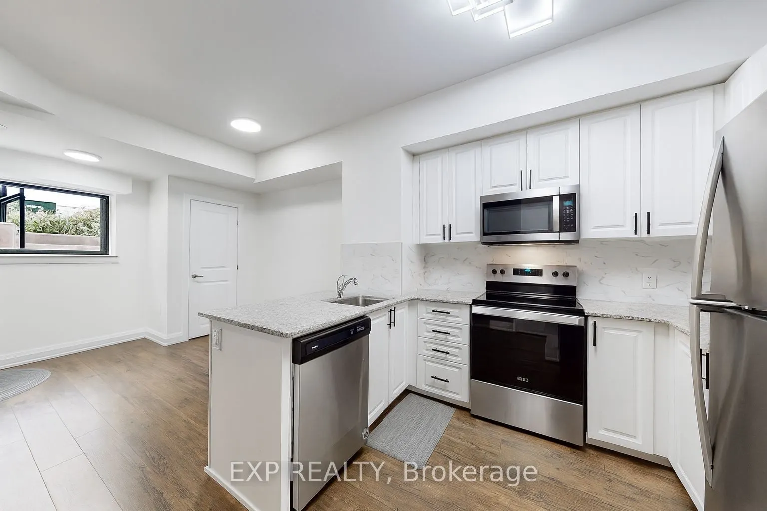 5299 Highway 7 Street, #101