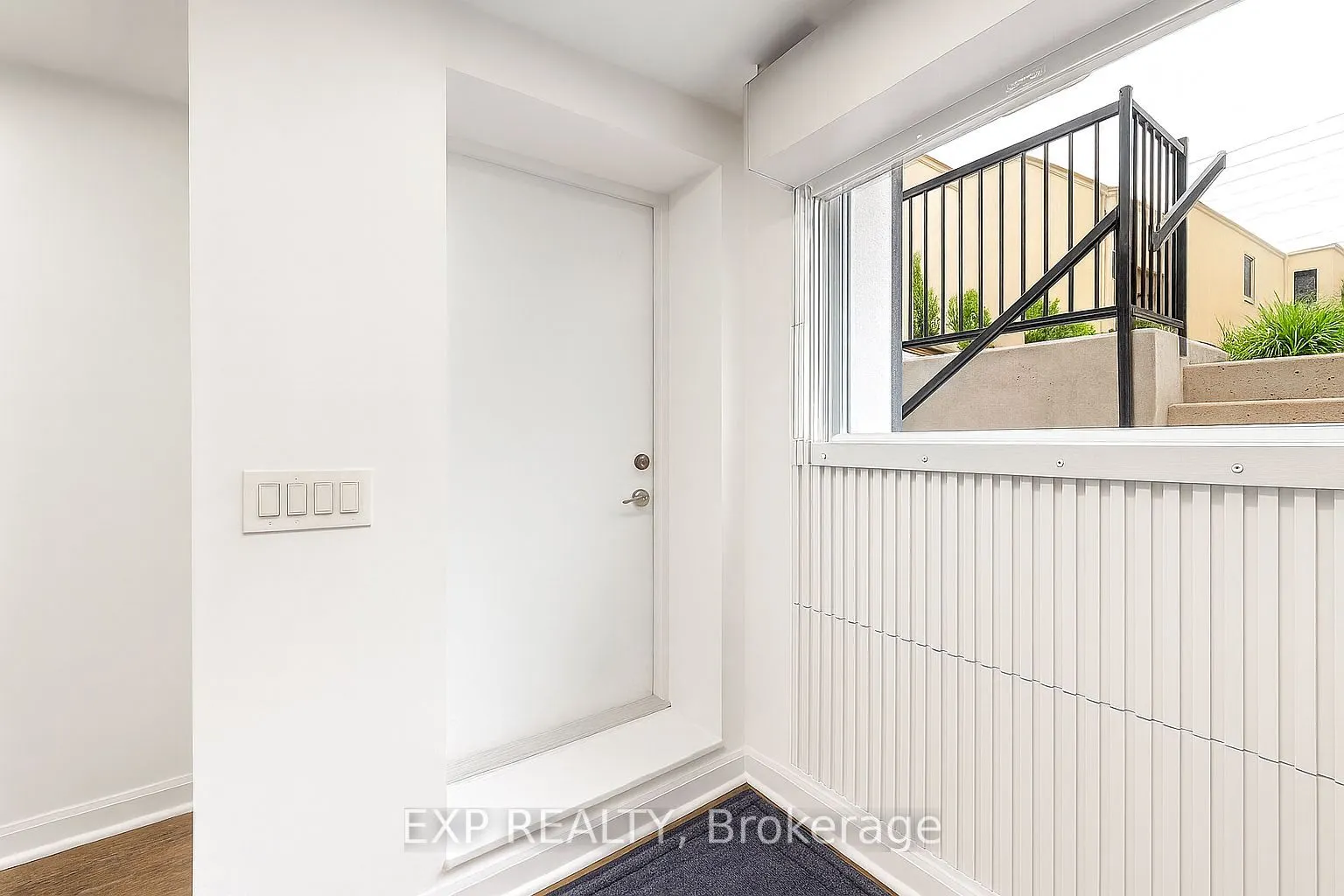 5299 Highway 7 Street, #101
