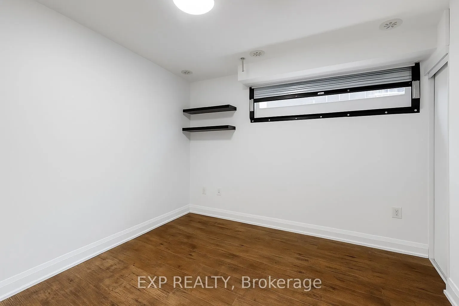 5299 Highway 7 Street, #101