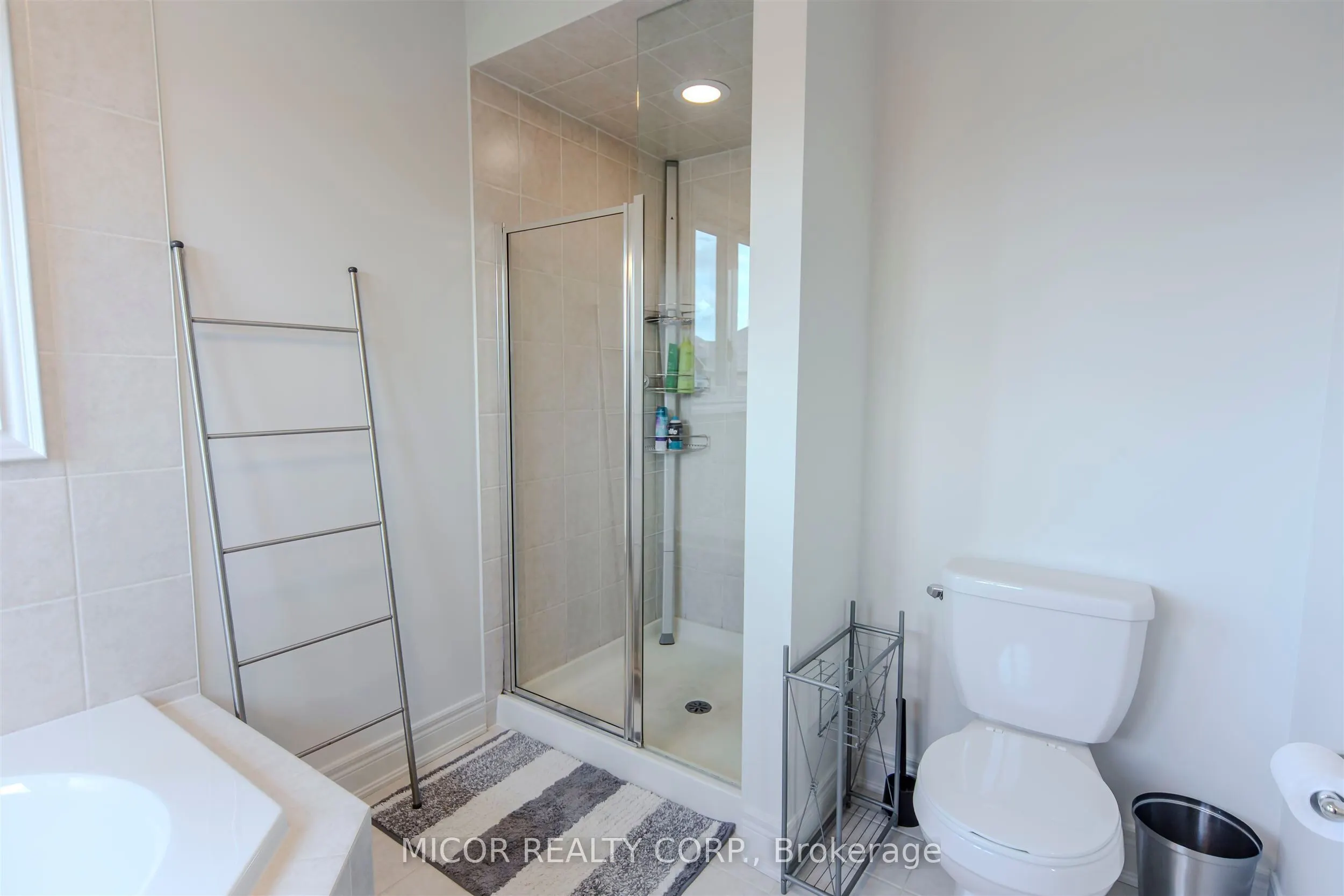 402 Maria Antonia Road
