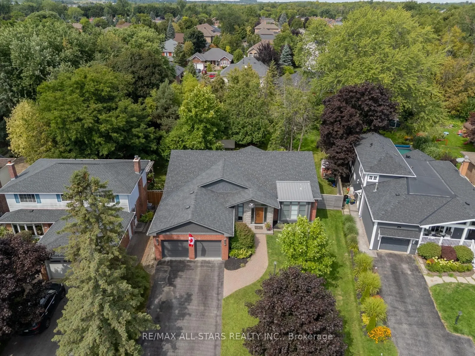 85 Manitoba Street