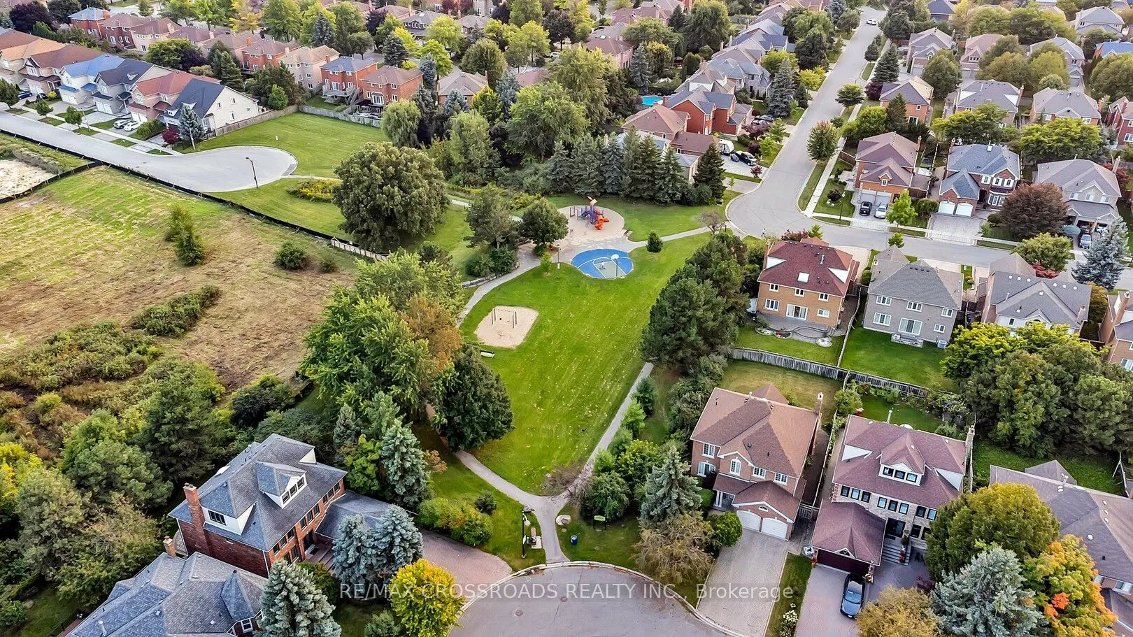 92 Braeside Square