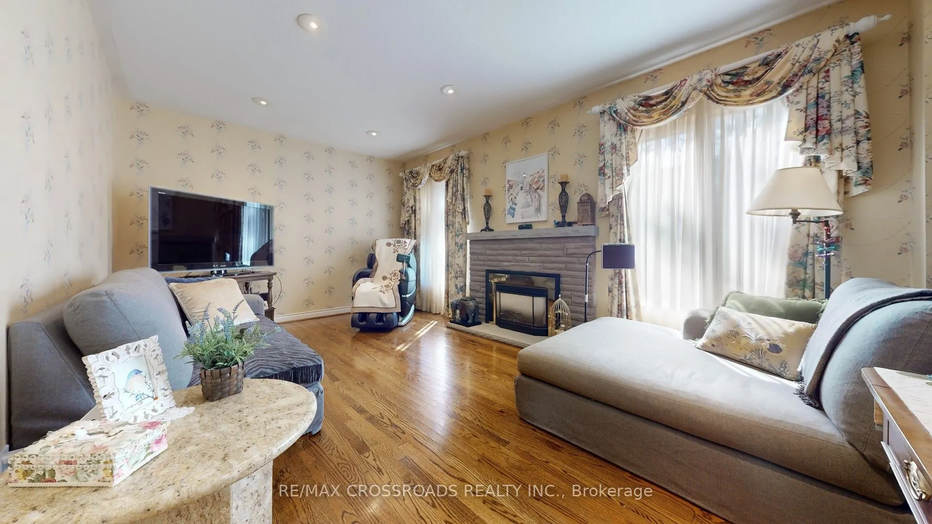 92 Braeside Square