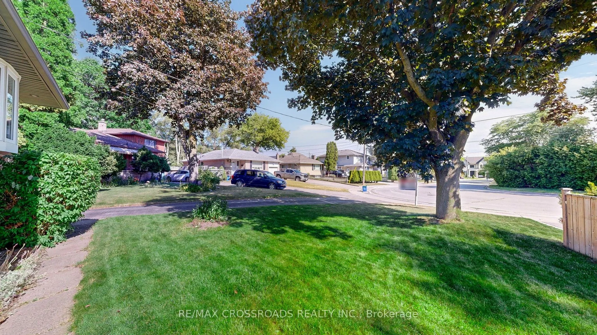 457 Paliser Court N