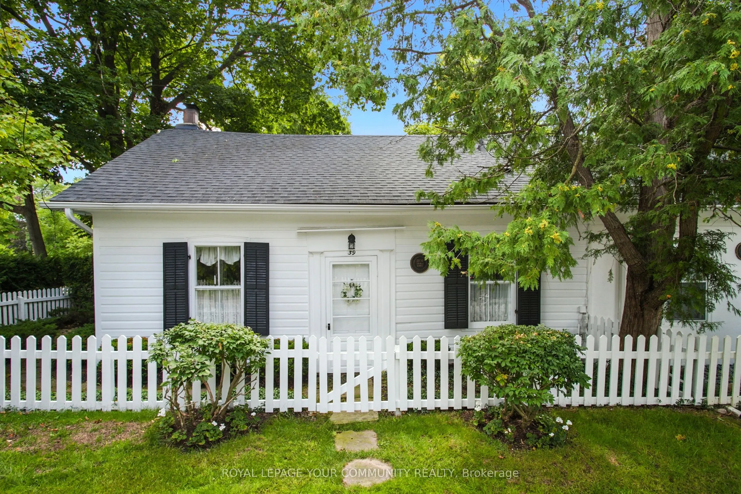 39 Colborne Street