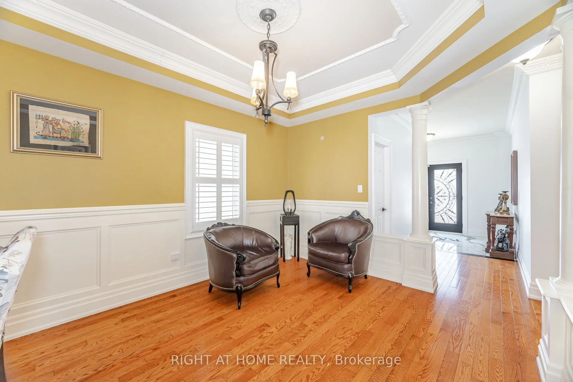 204 Lormel Gate