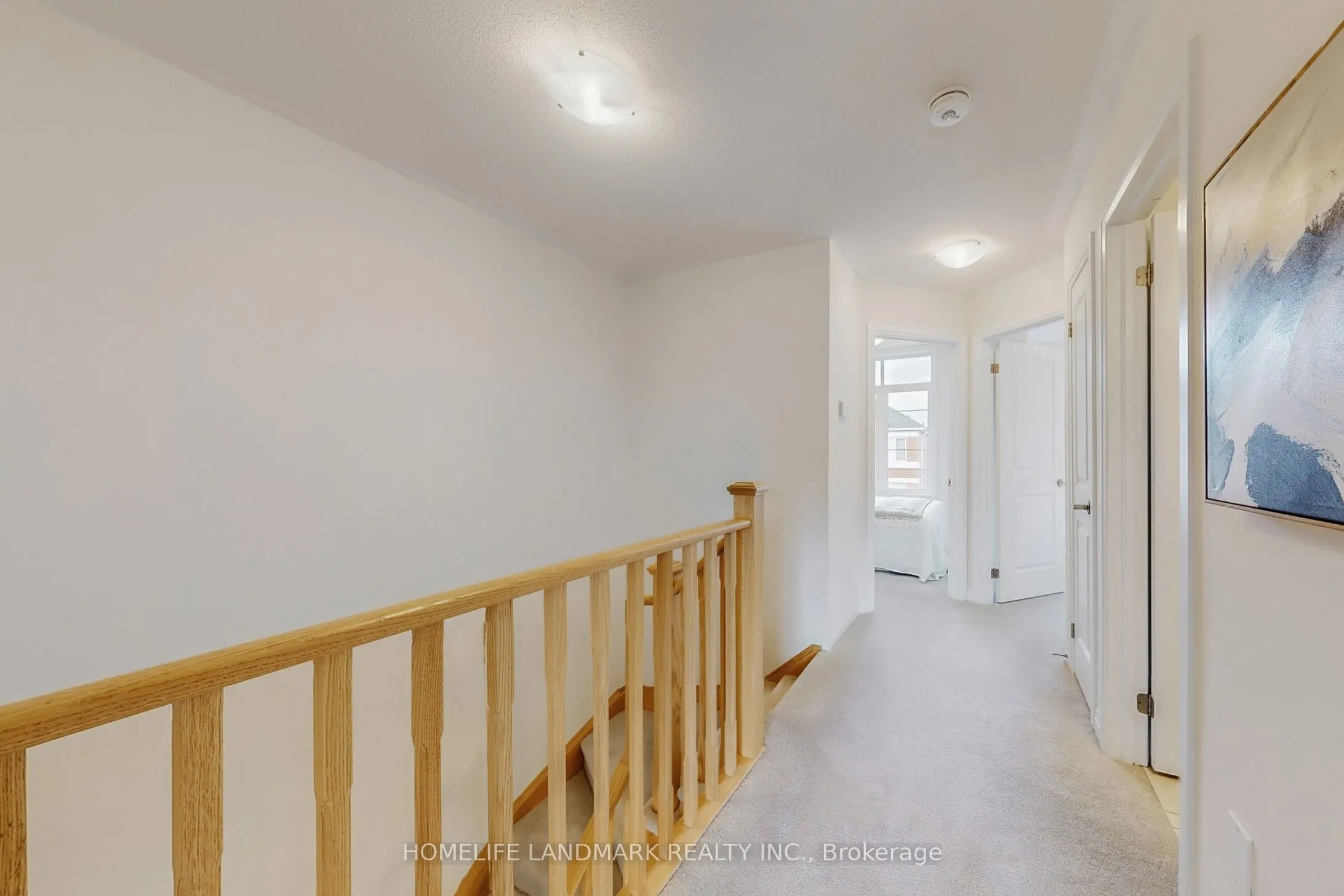 32 Sissons Way