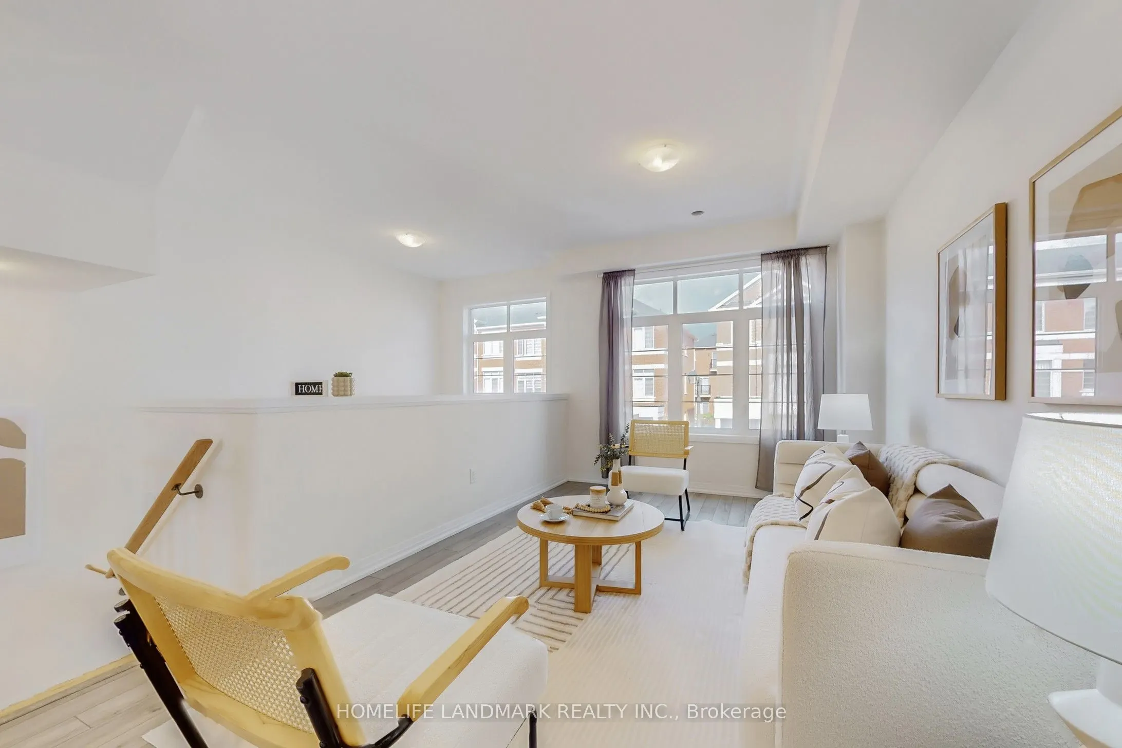 32 Sissons Way