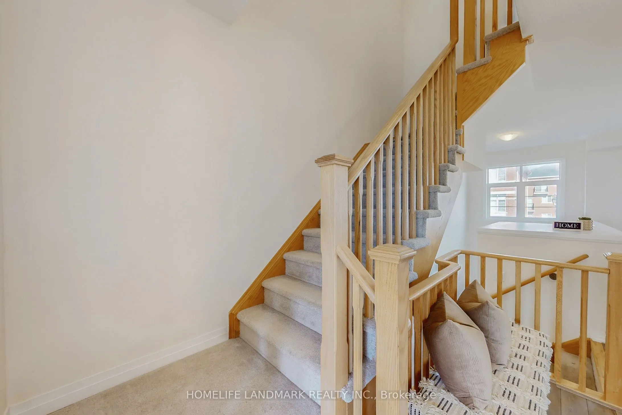 32 Sissons Way