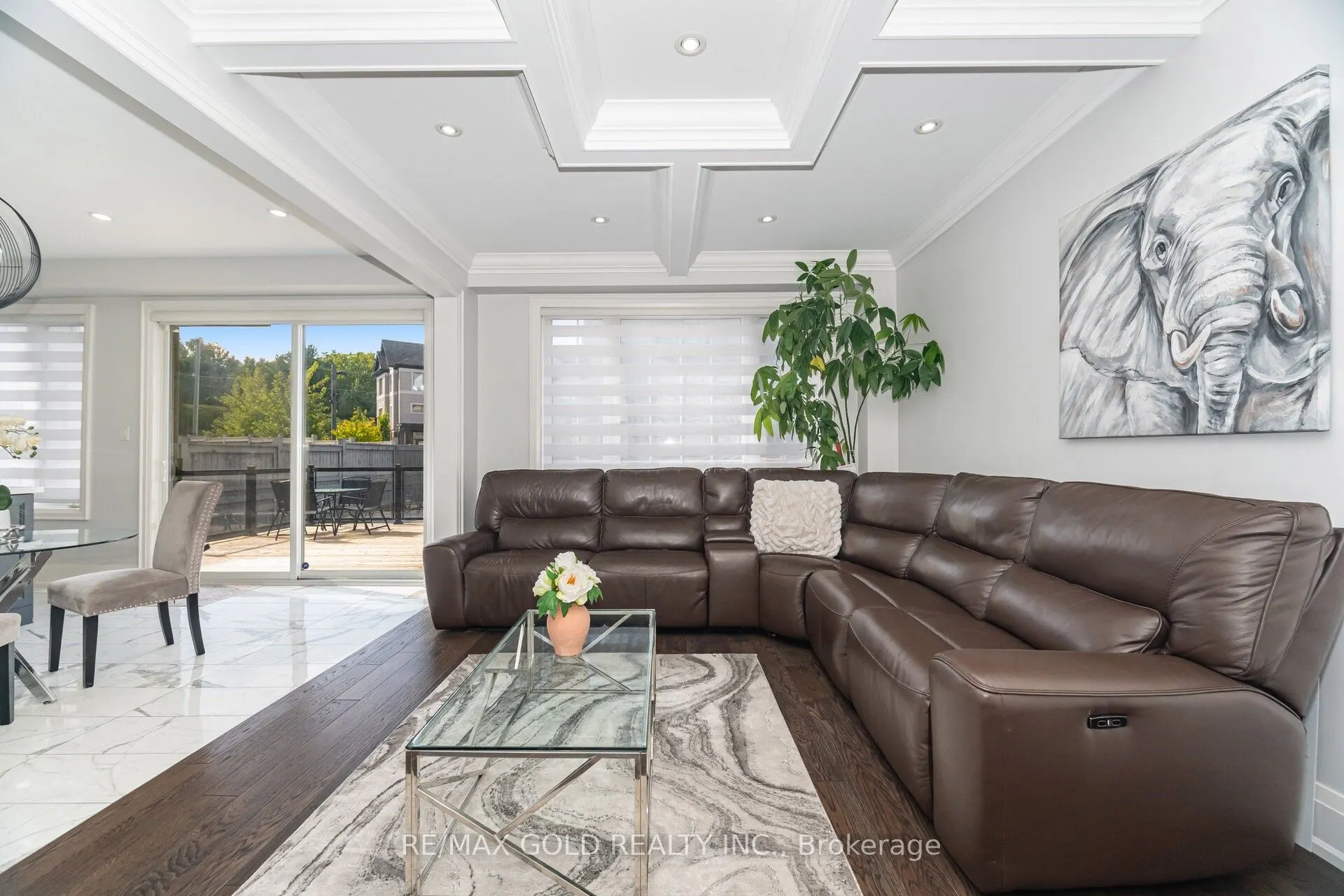 10 Donnan Drive W