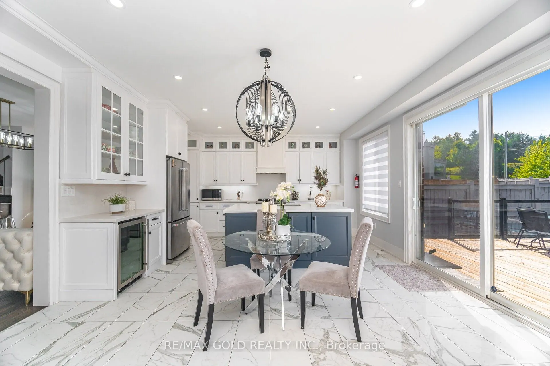 10 Donnan Drive W
