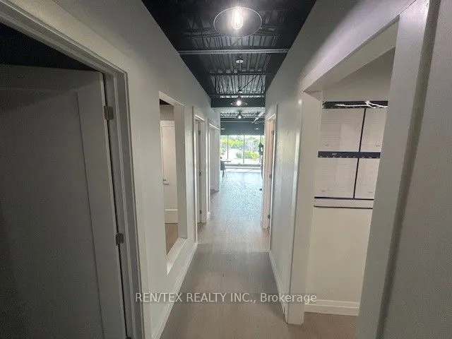 120 Woodstream Boulevard, #6B