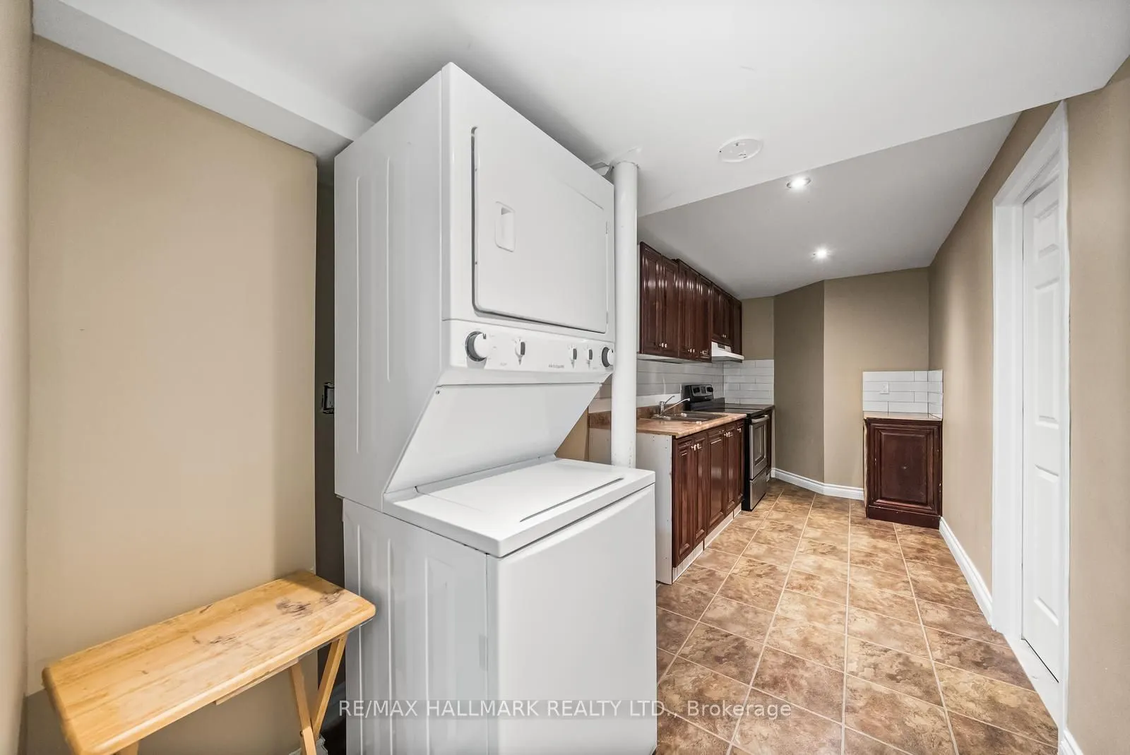 452 Athabasca Drive
