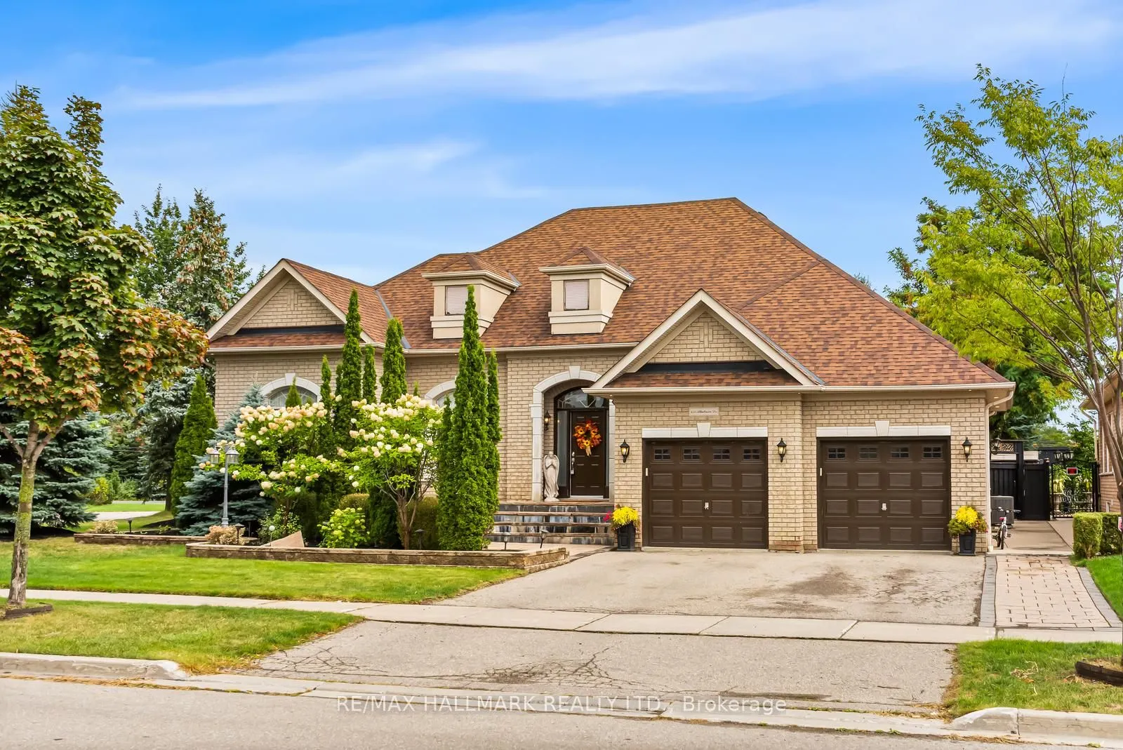 452 Athabasca Drive