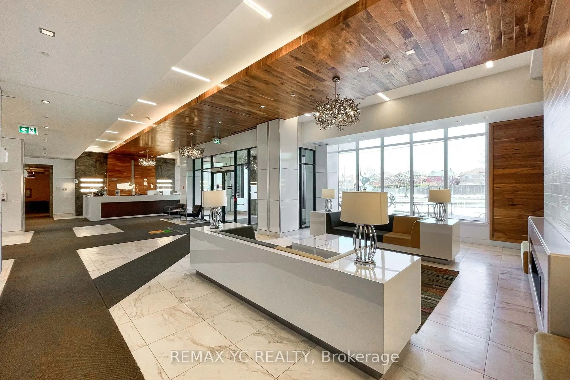 7900 Bathurst Street, #528