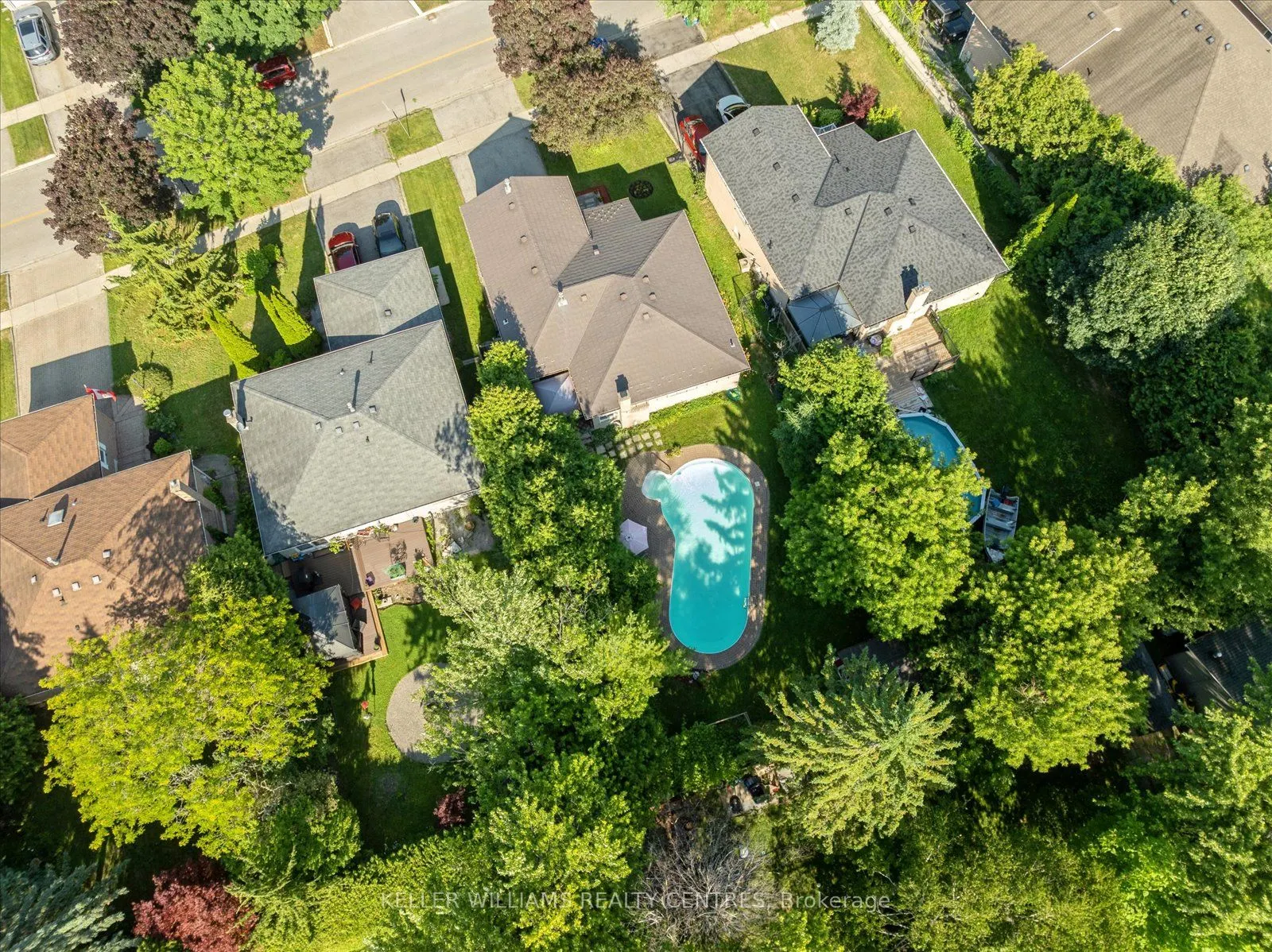 26 Stonehill Boulevard