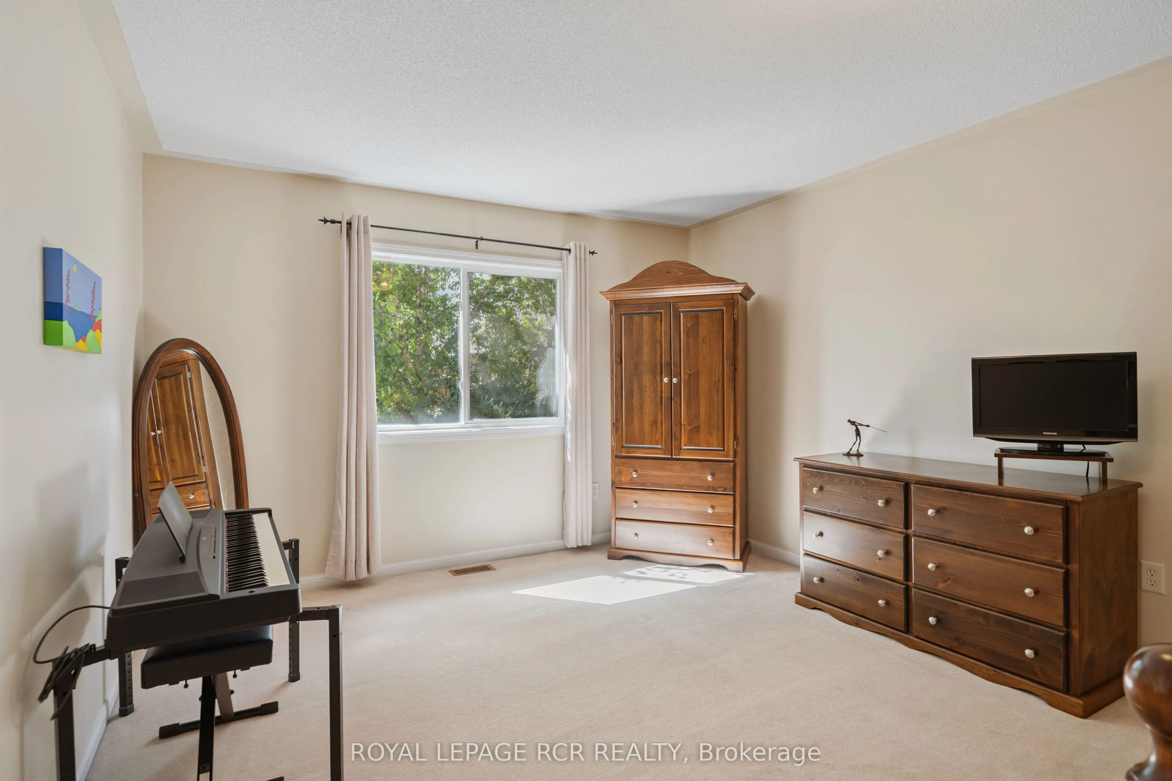 136 Dolce Crescent