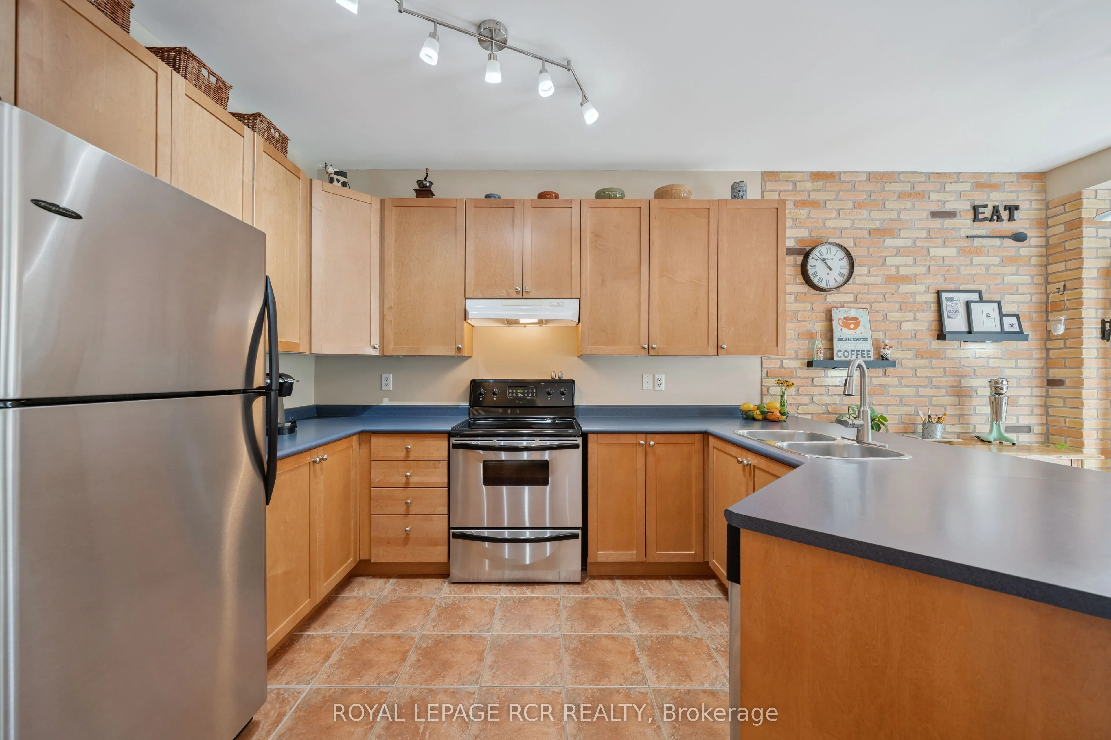 136 Dolce Crescent
