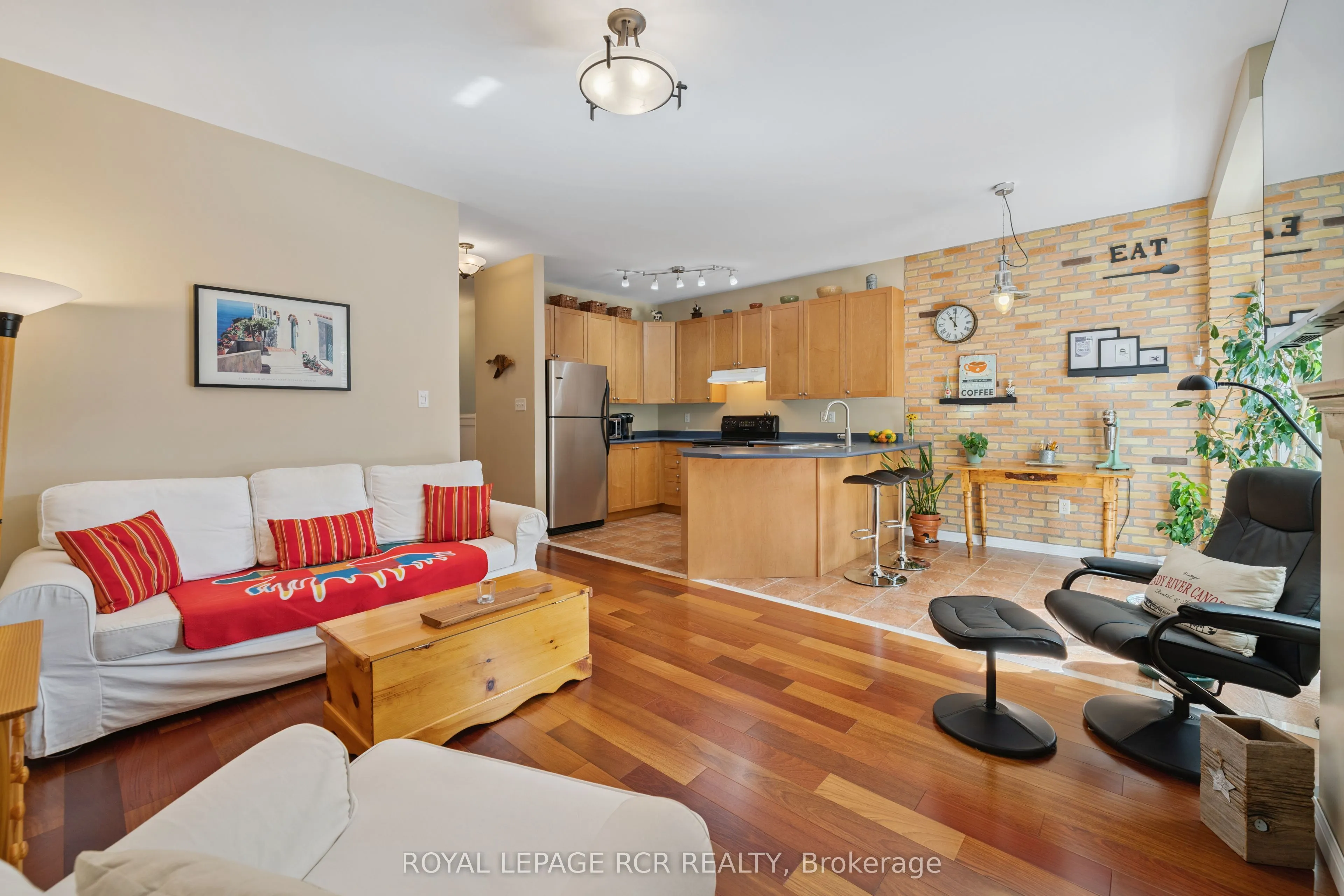 136 Dolce Crescent