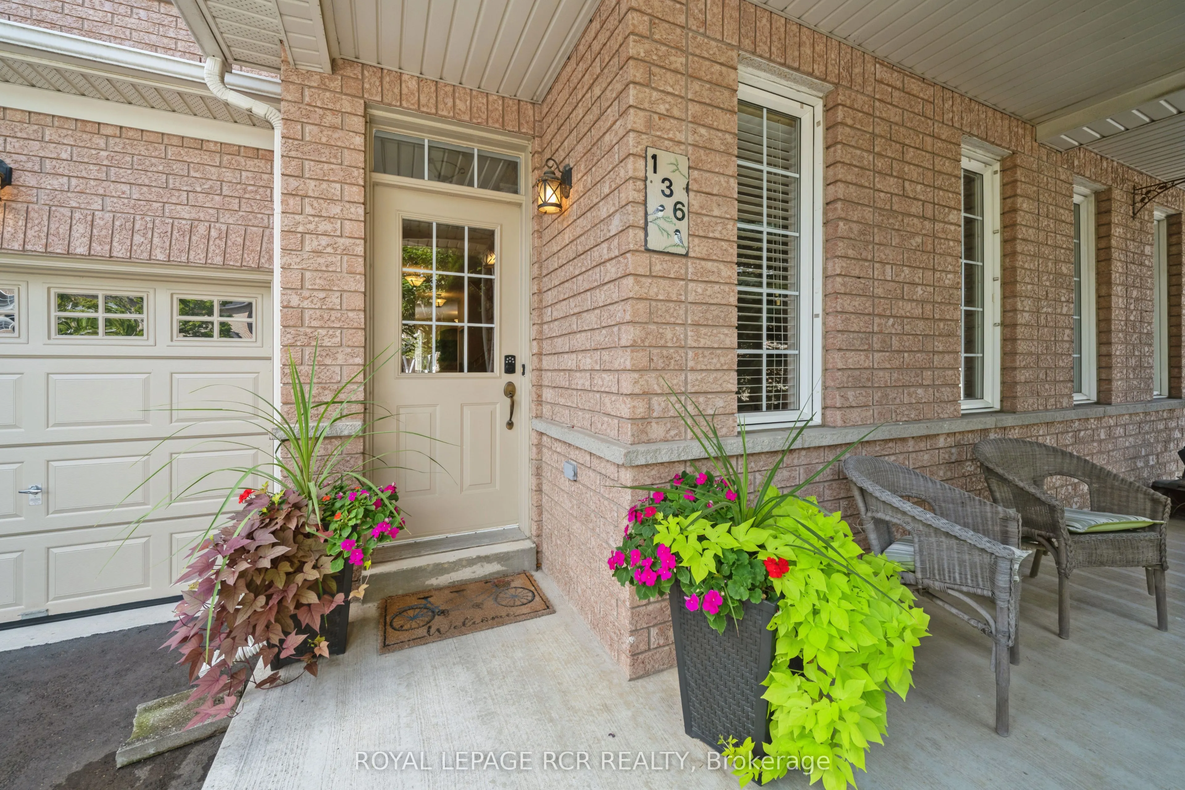 136 Dolce Crescent