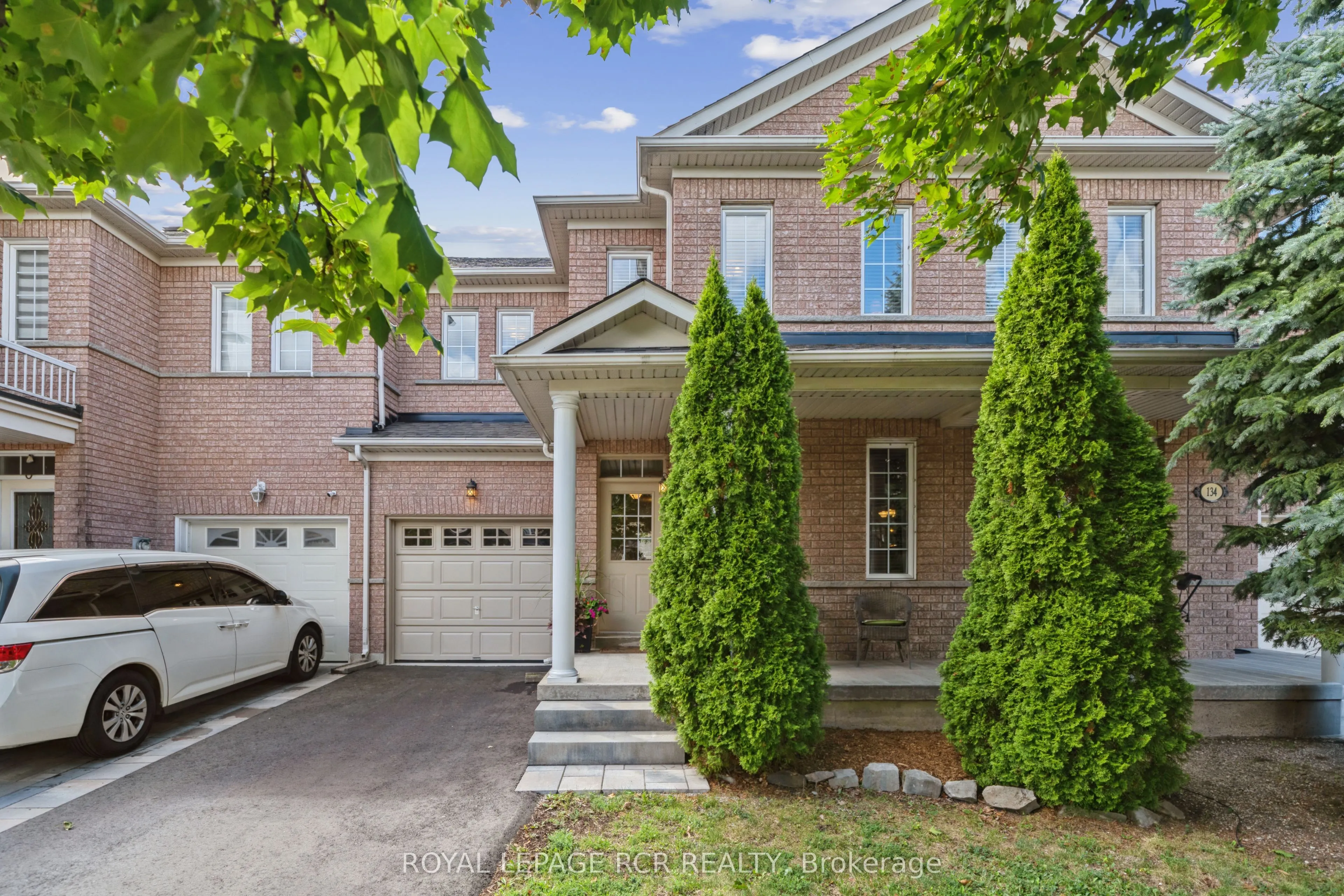 136 Dolce Crescent