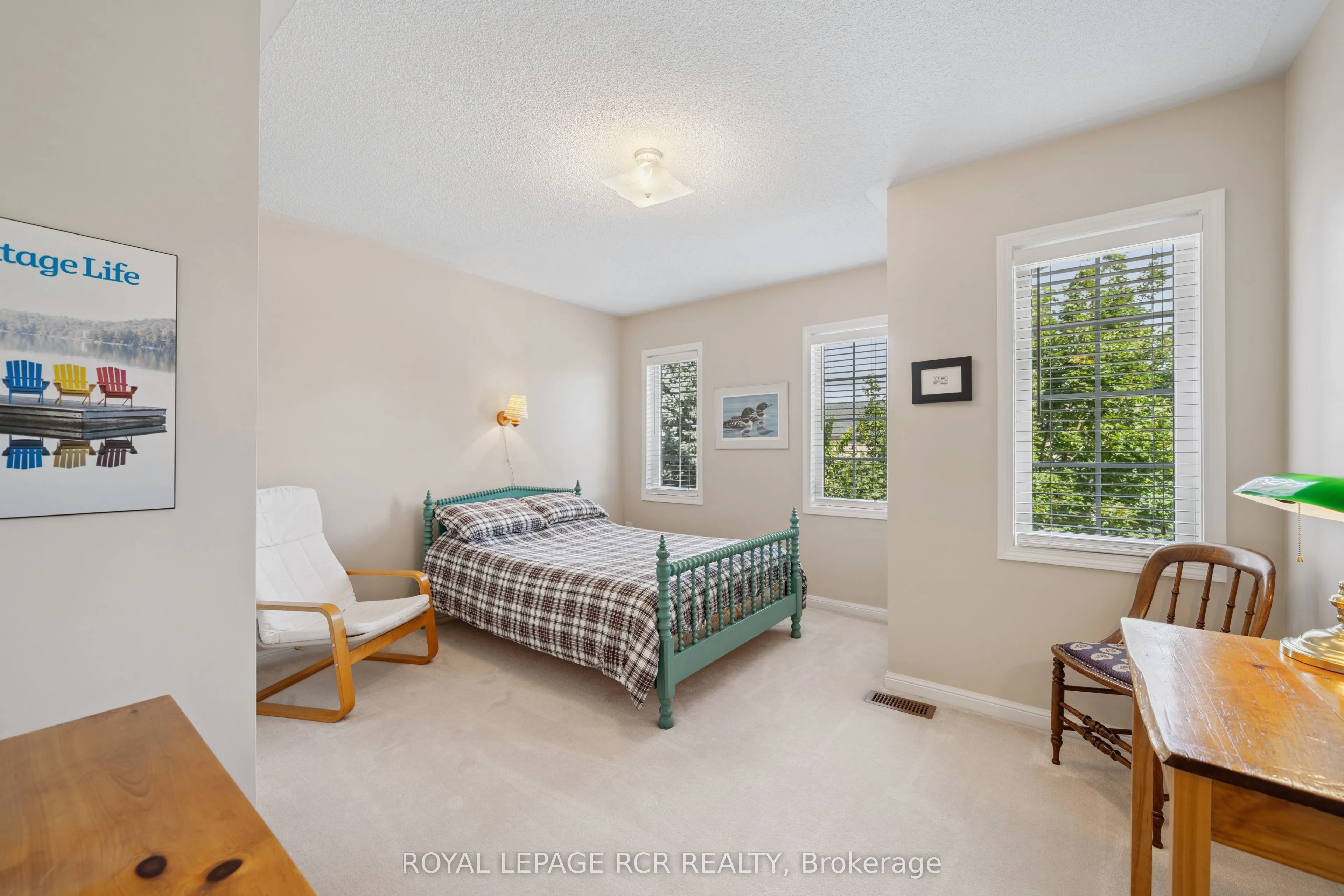 136 Dolce Crescent